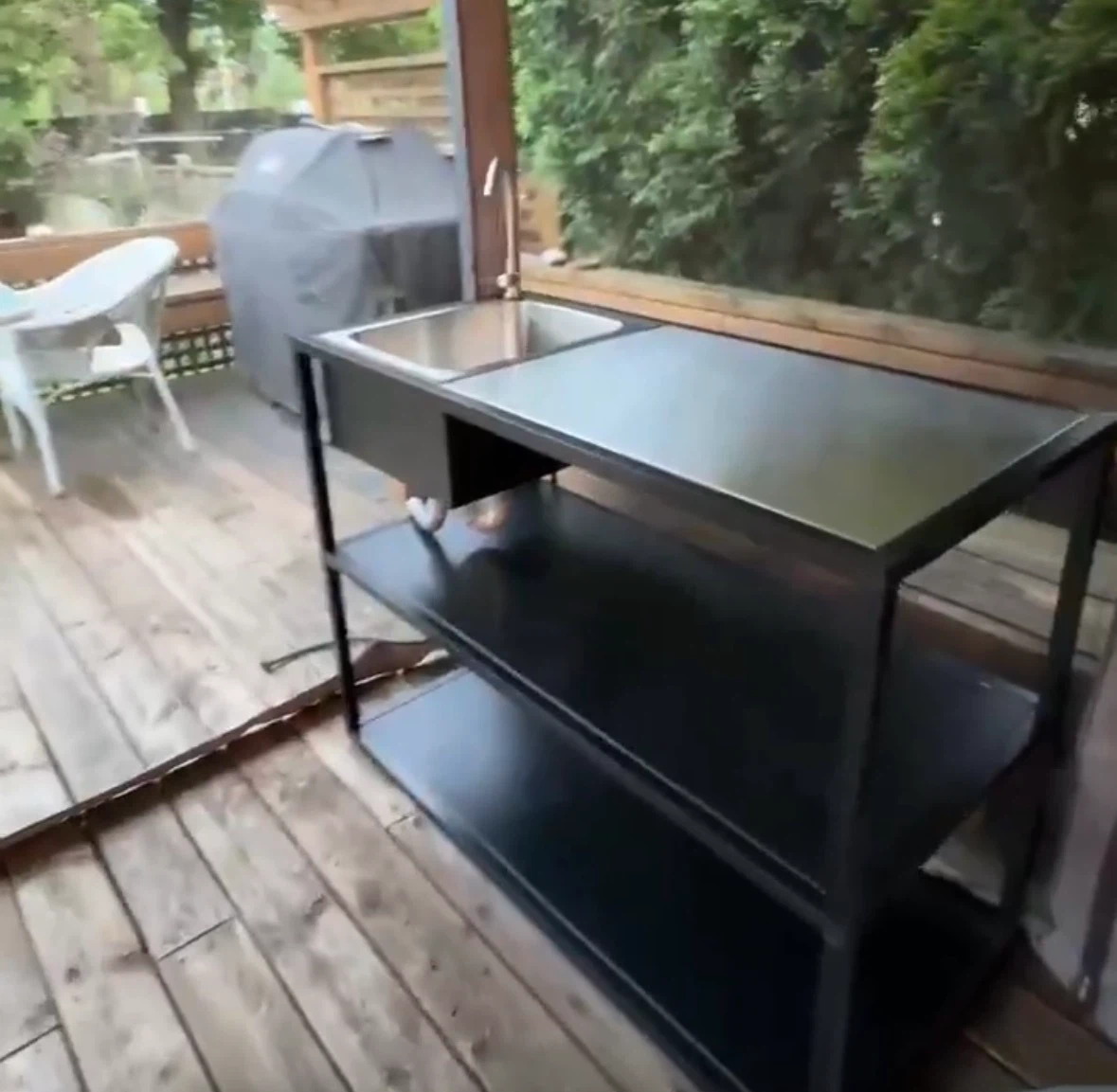 Outdoor Kitchen Sink Station