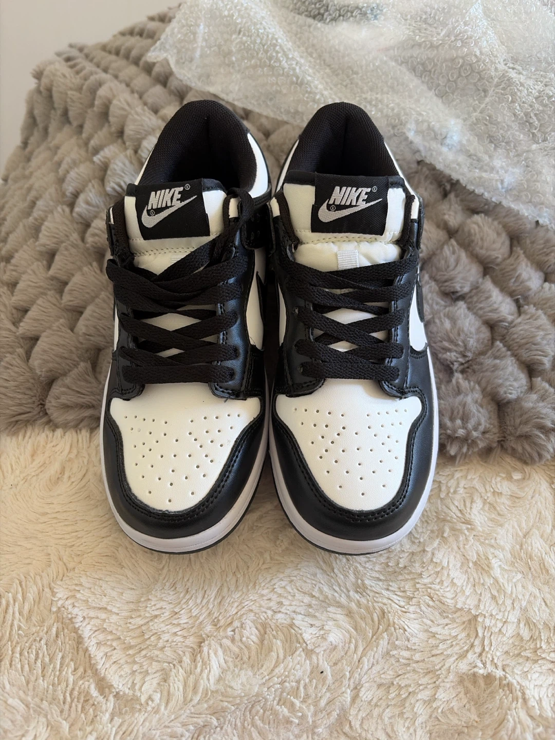 Nike Panda dunks