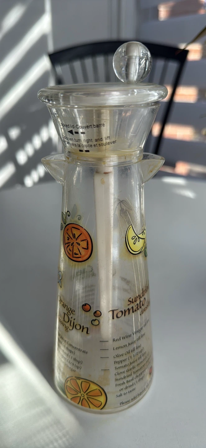 Salad Dressing mixer