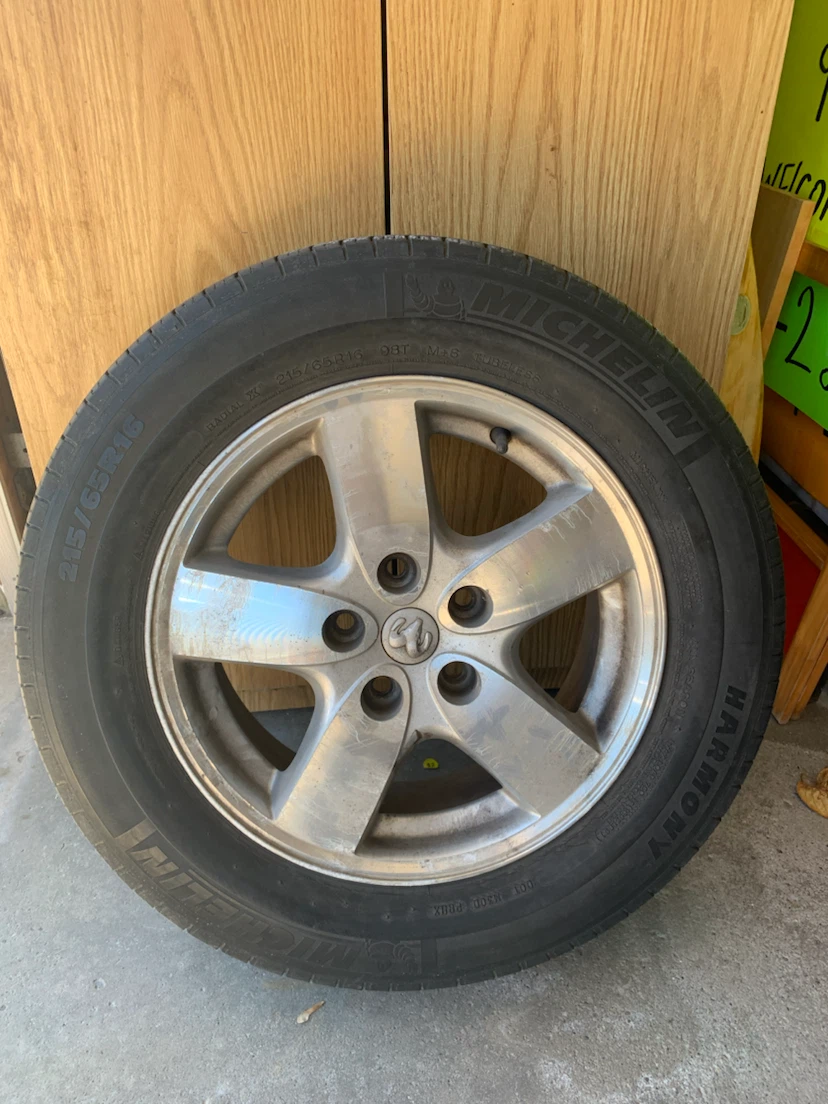 Set of 4 Michelin Harmony Tires and Spare - photo 2