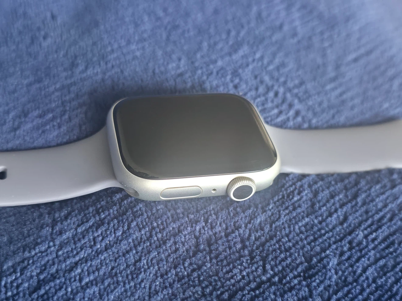 Apple Watch series 8 45mm Silver - photo 2