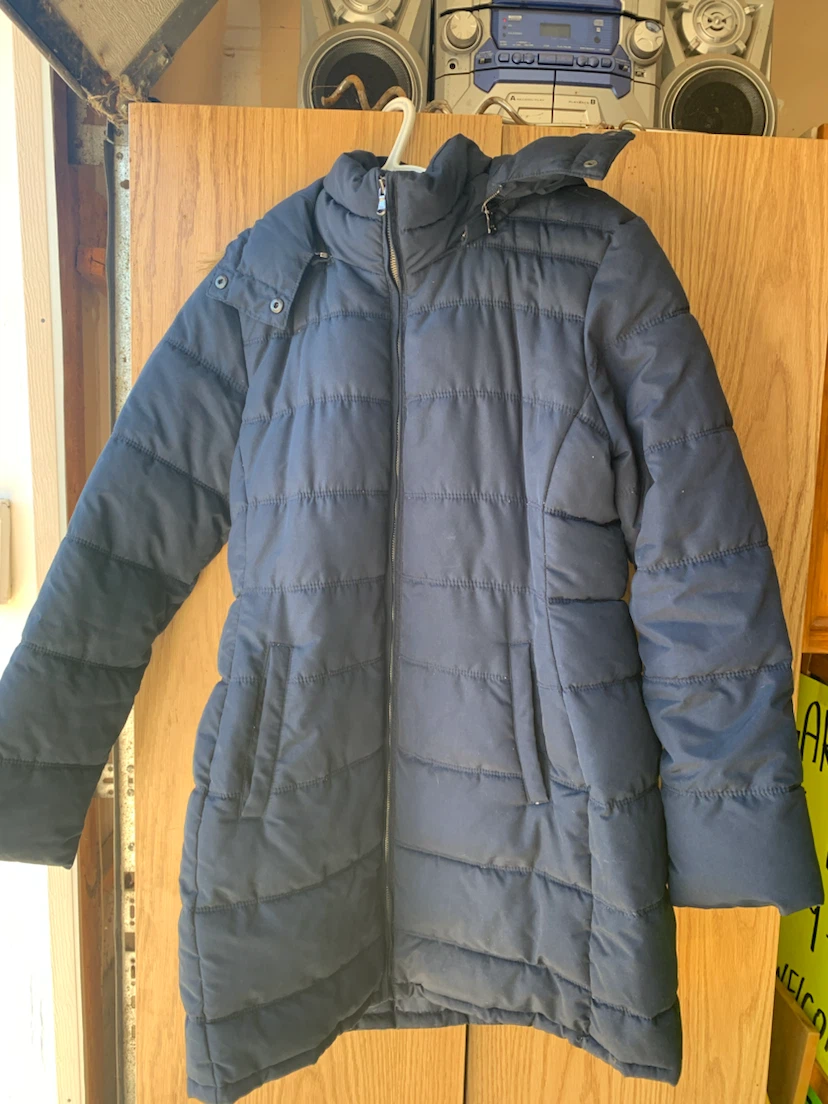 Old Navy Navy Puffer Jacket
