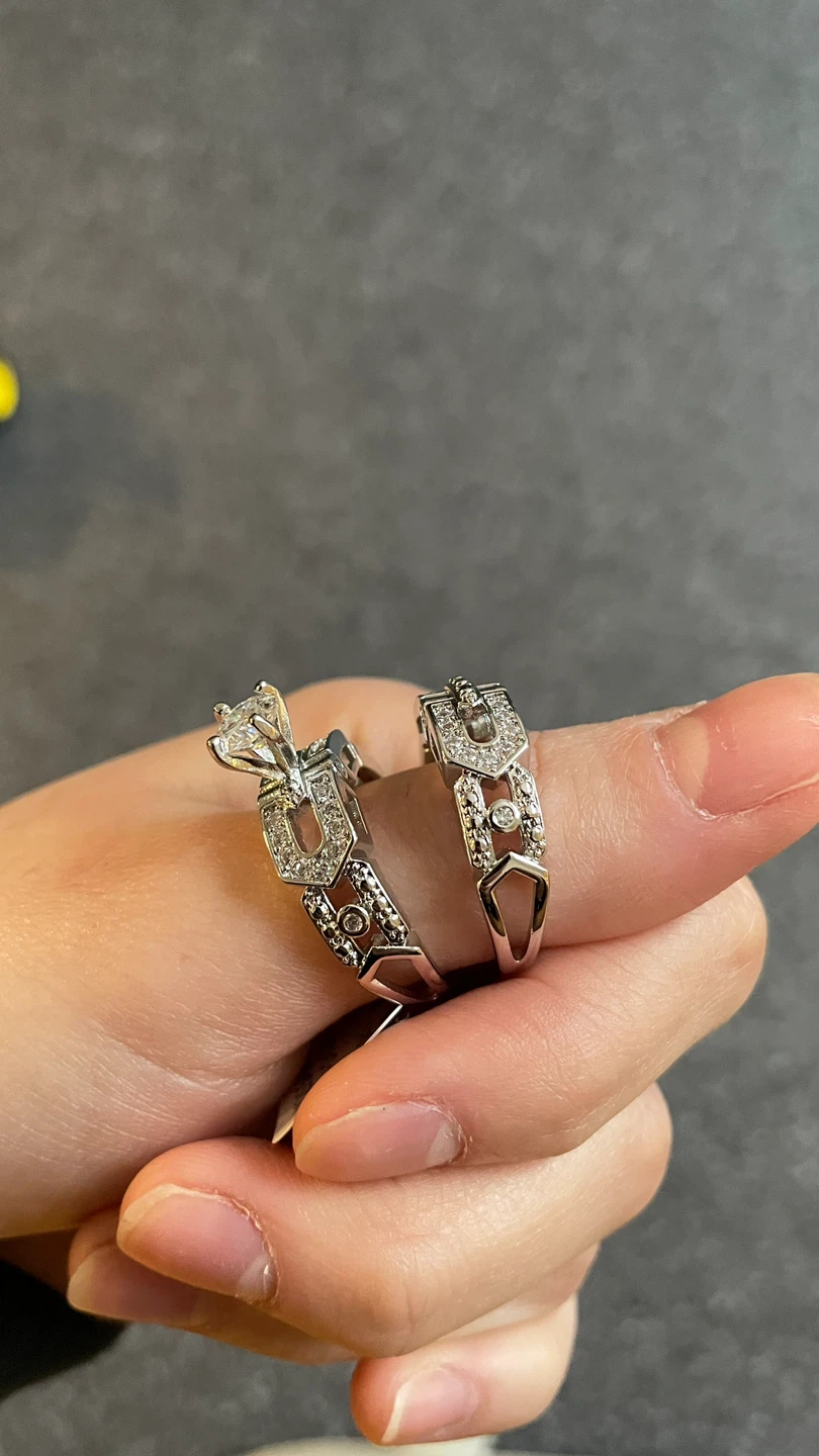 $250 obo Authentic Couples Moissanite Ring Set - photo 4