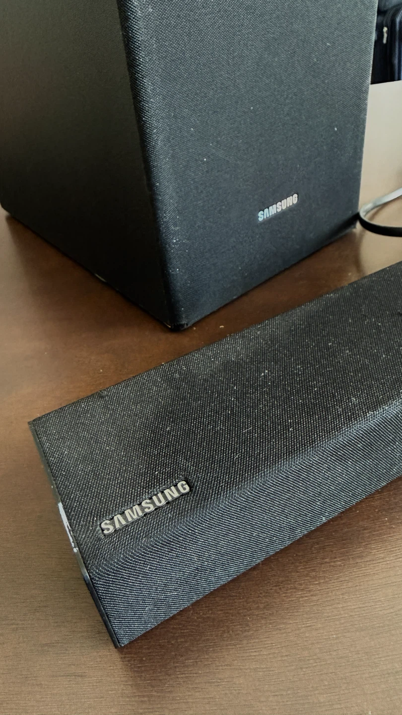 Samsung Soundbar + Wireless Subwoofer with Remote - Bluetooth - photo 2
