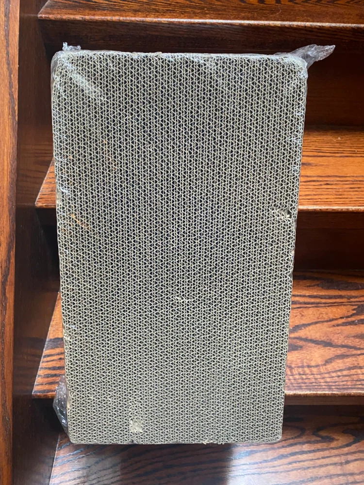 New Cat Scratching Post