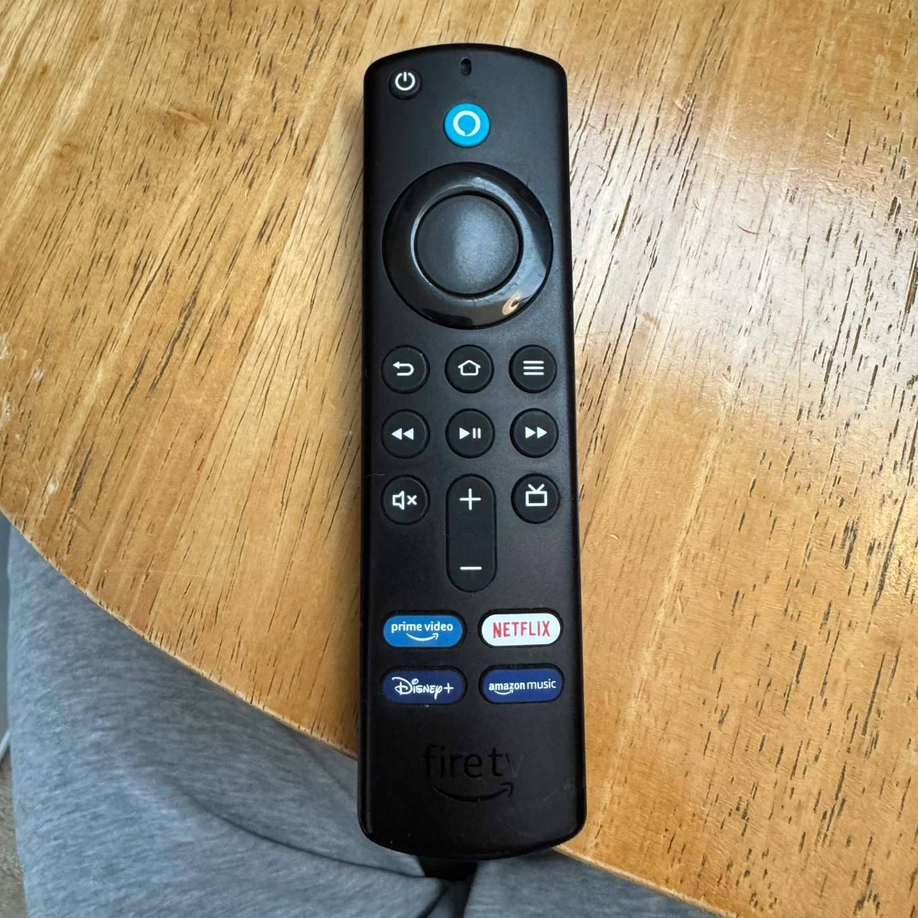 Amazon FireStick 4K (1st Gen) - photo 2