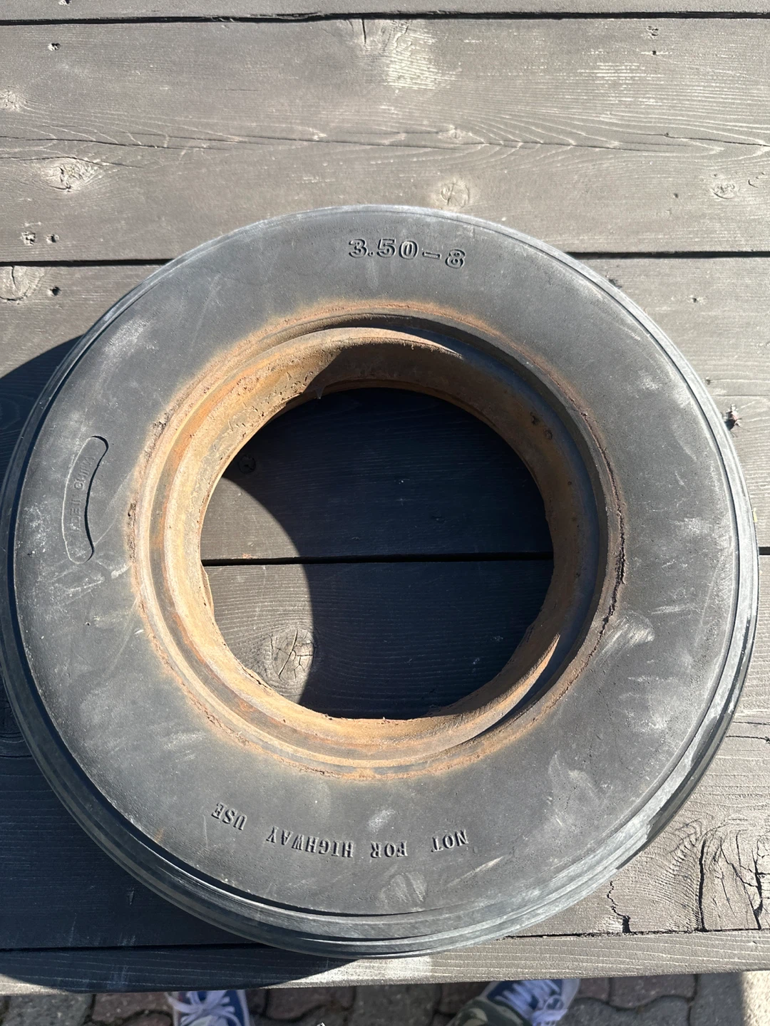 3.50-8 wheel barrel