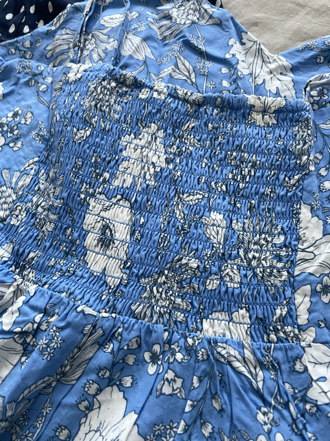 Two Gap Summer Dresses - Size XS - photo 3