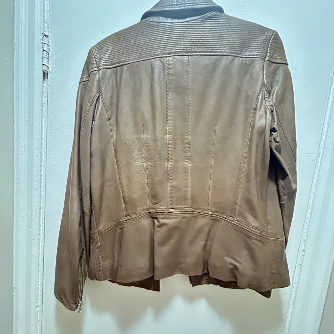 Danier Brown Leather Jacket - photo 2