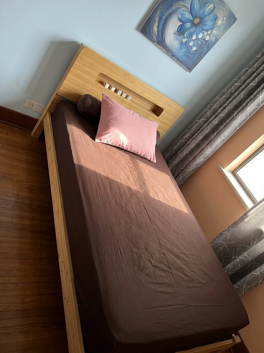 Garvee Twin xl Bed Frame with Storage Headboard