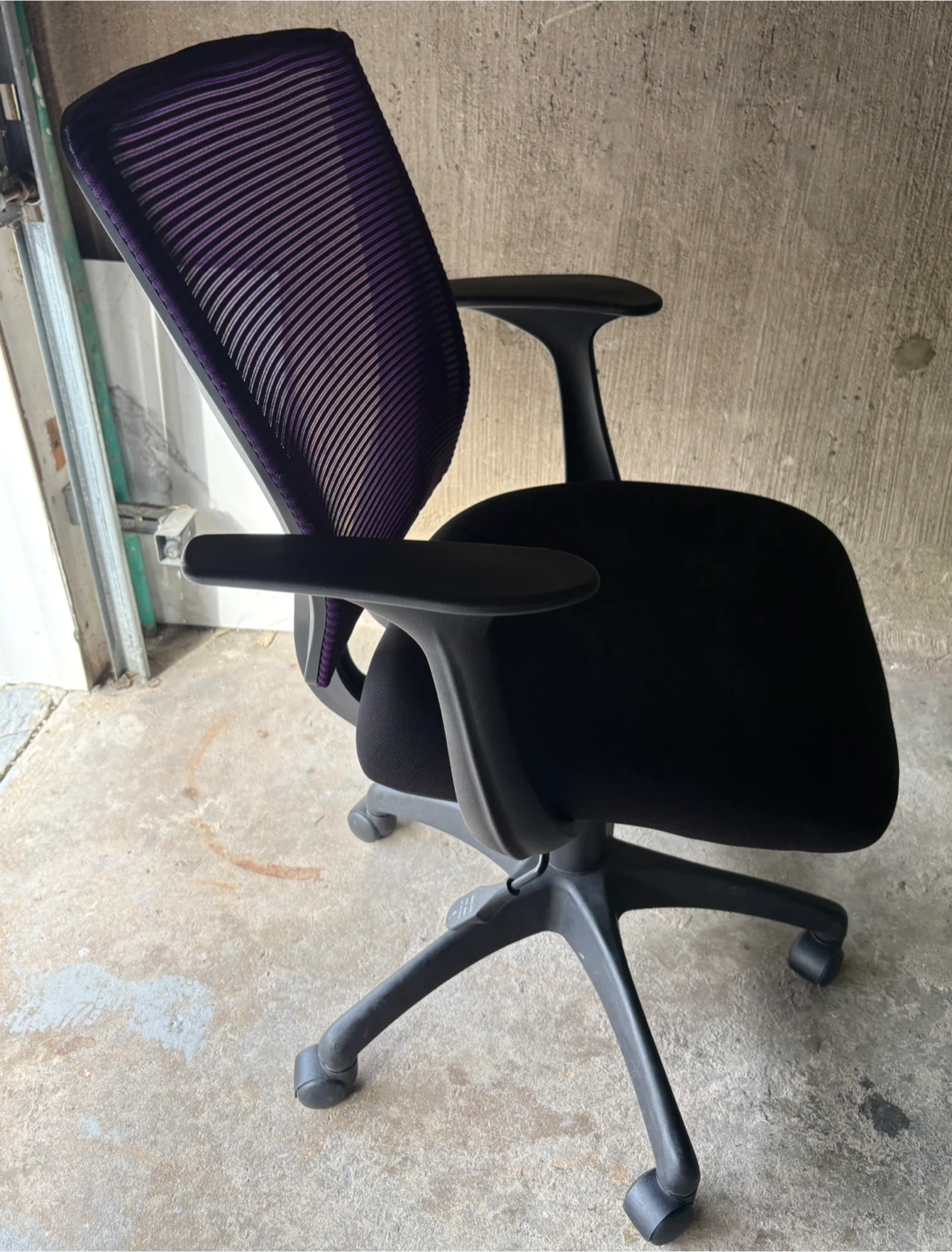 Purple Mesh Office Chair - photo 3