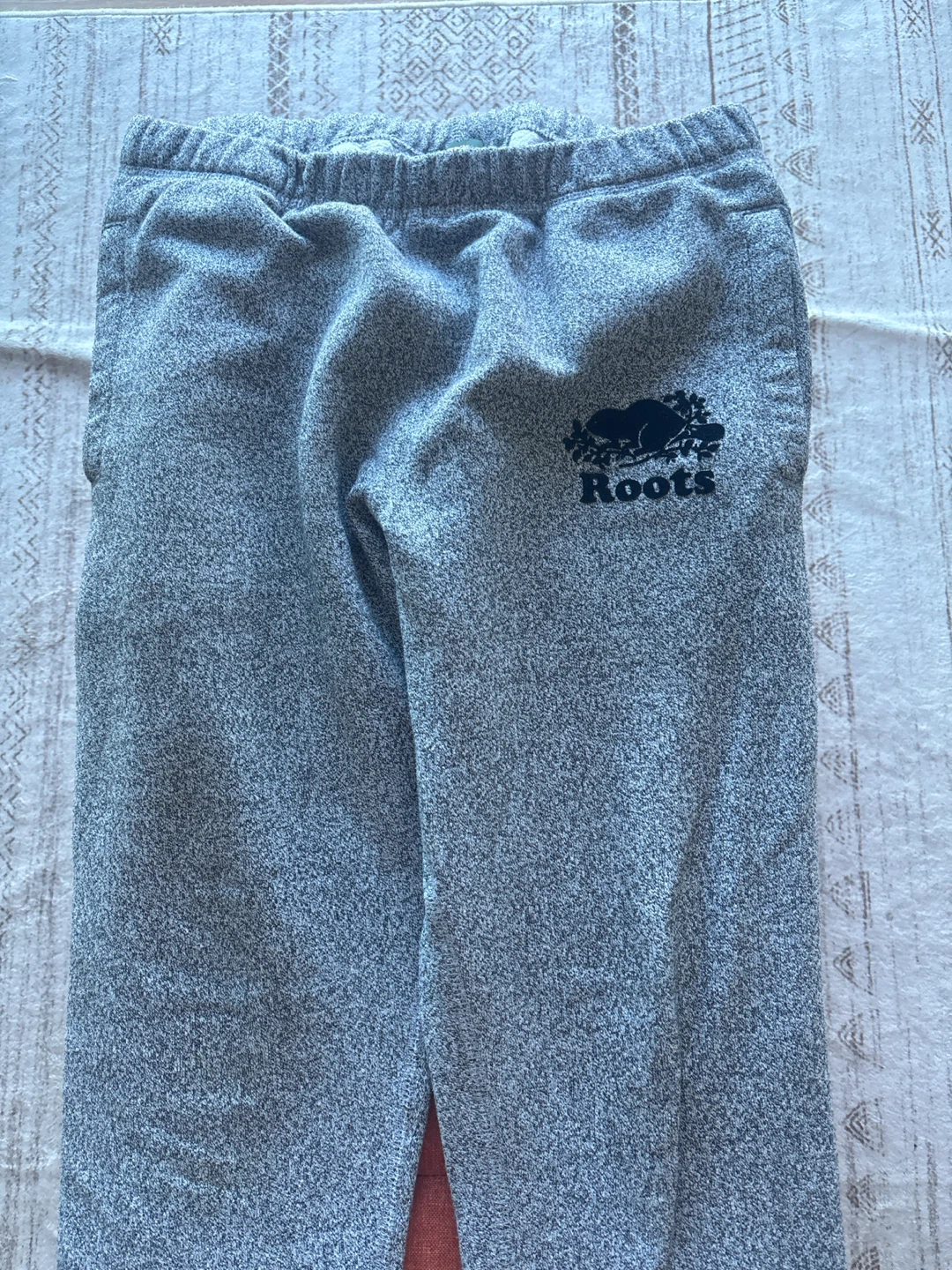 Roots Grey Sweatpants - Size Men’s Small