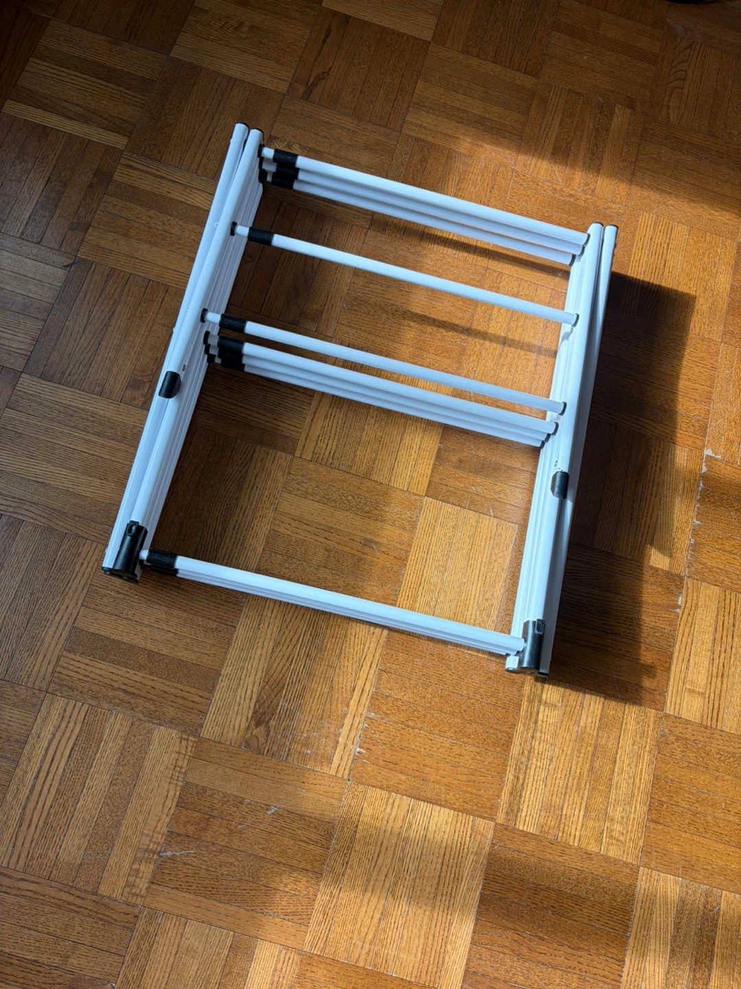 White Metal Laundry Drying Rack - photo 3