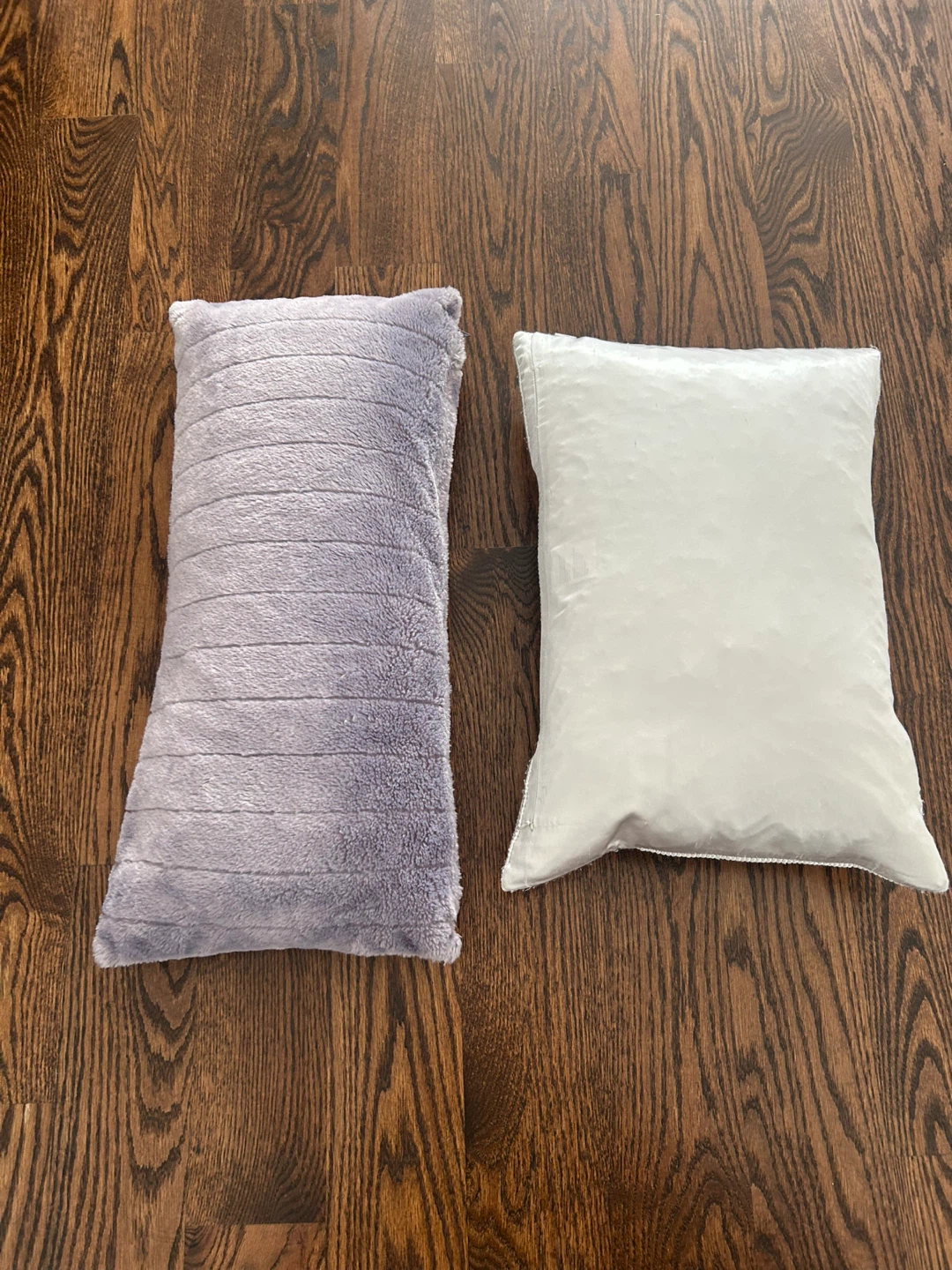 Decorative throw pillows - set of 2 - photo 2