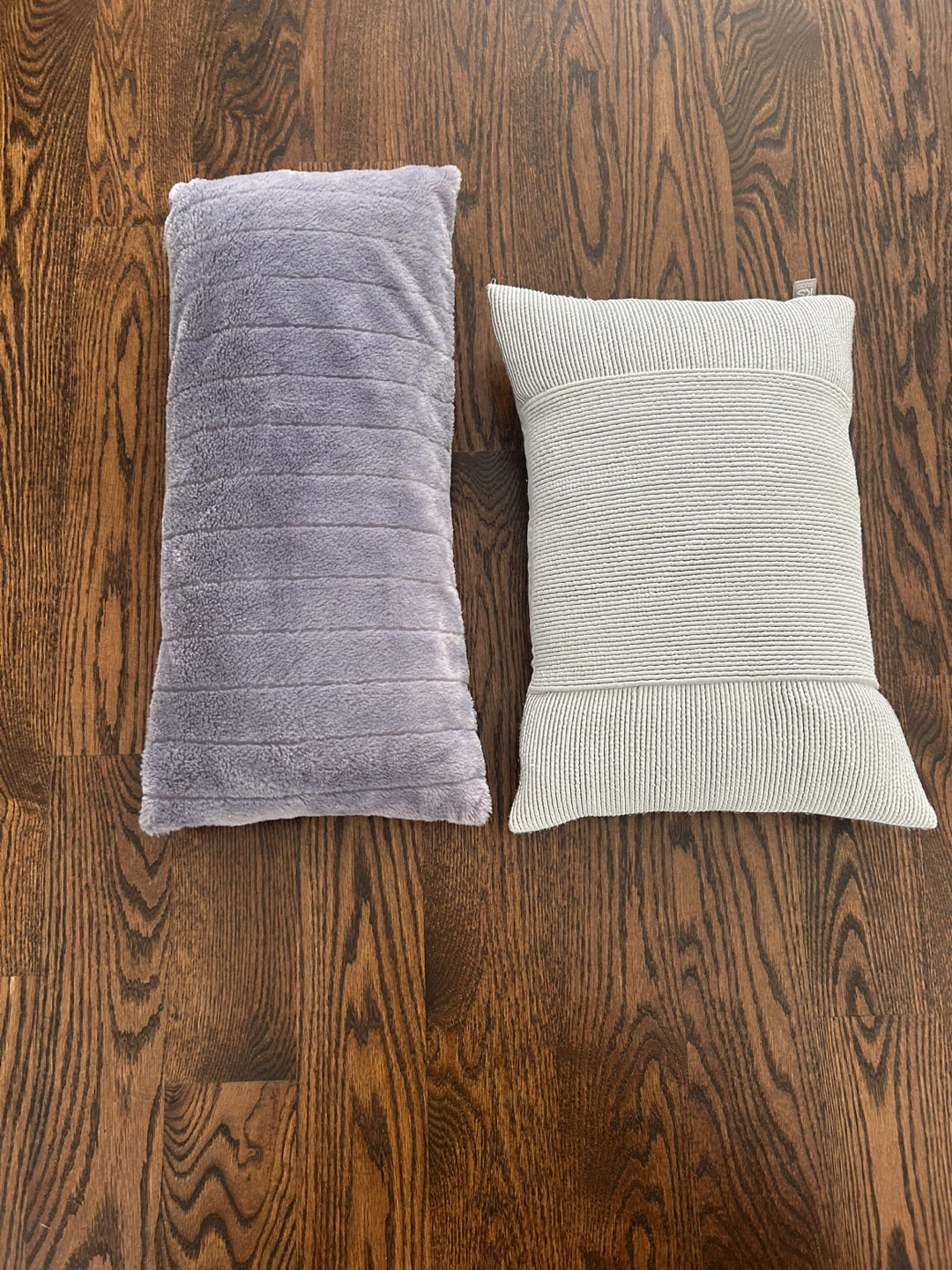 Decorative throw pillows - set of 2
