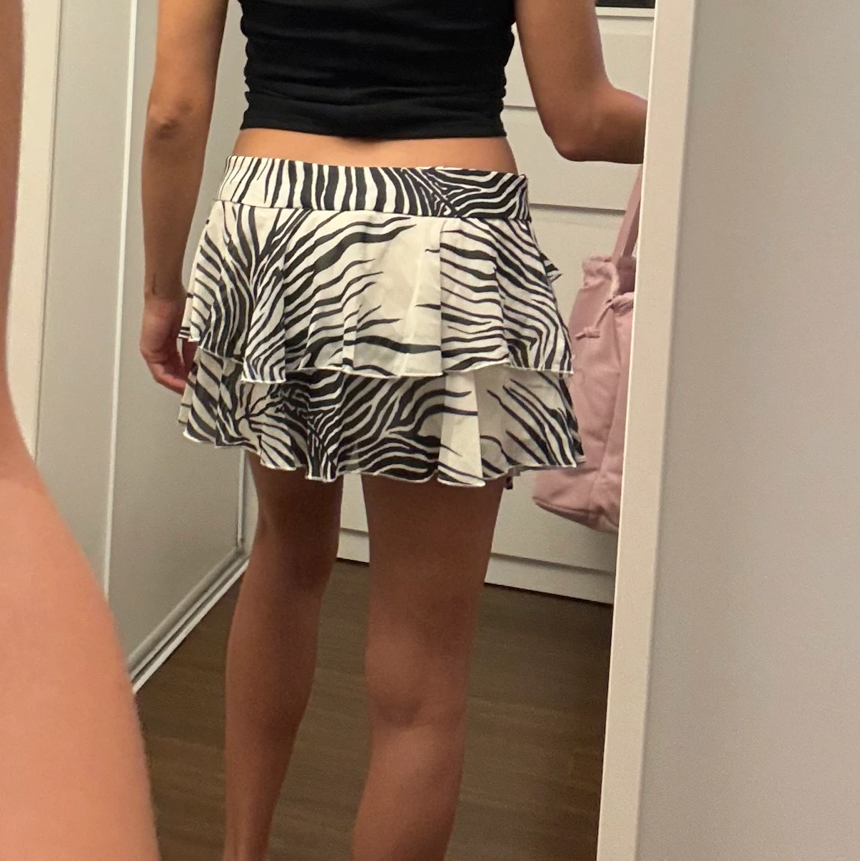 Zebra print ruffle mini skirt - photo 2
