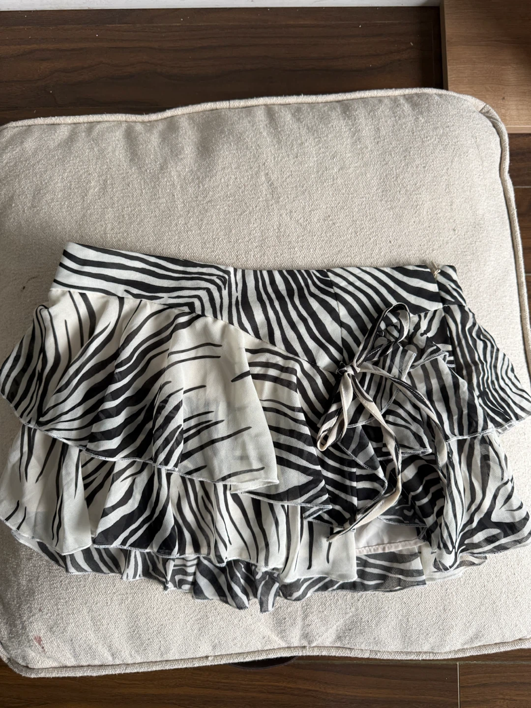 Zebra print ruffle mini skirt - photo 3