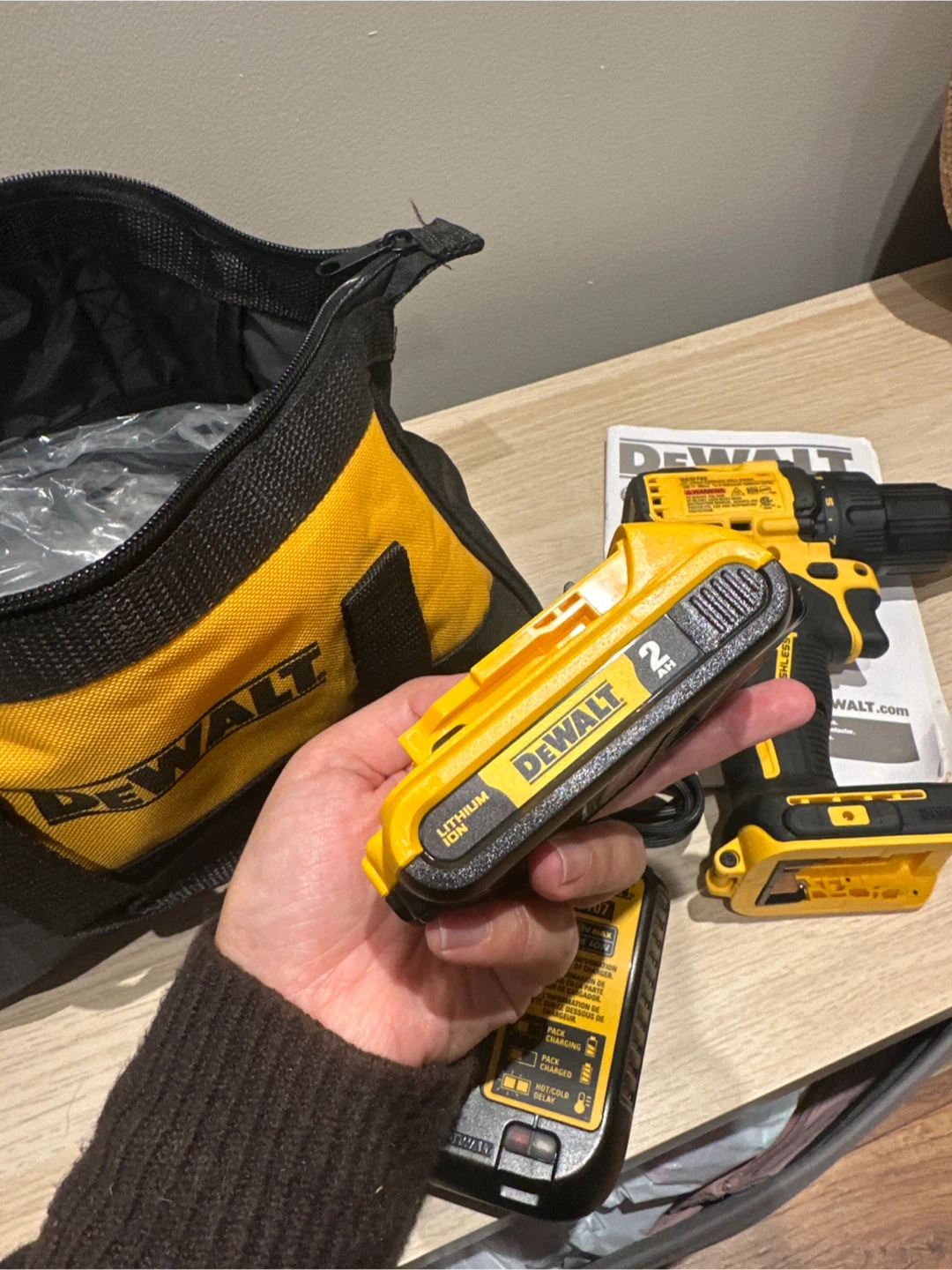 DeWalt 20V Max Brushless Drill Driver Kit - photo 3