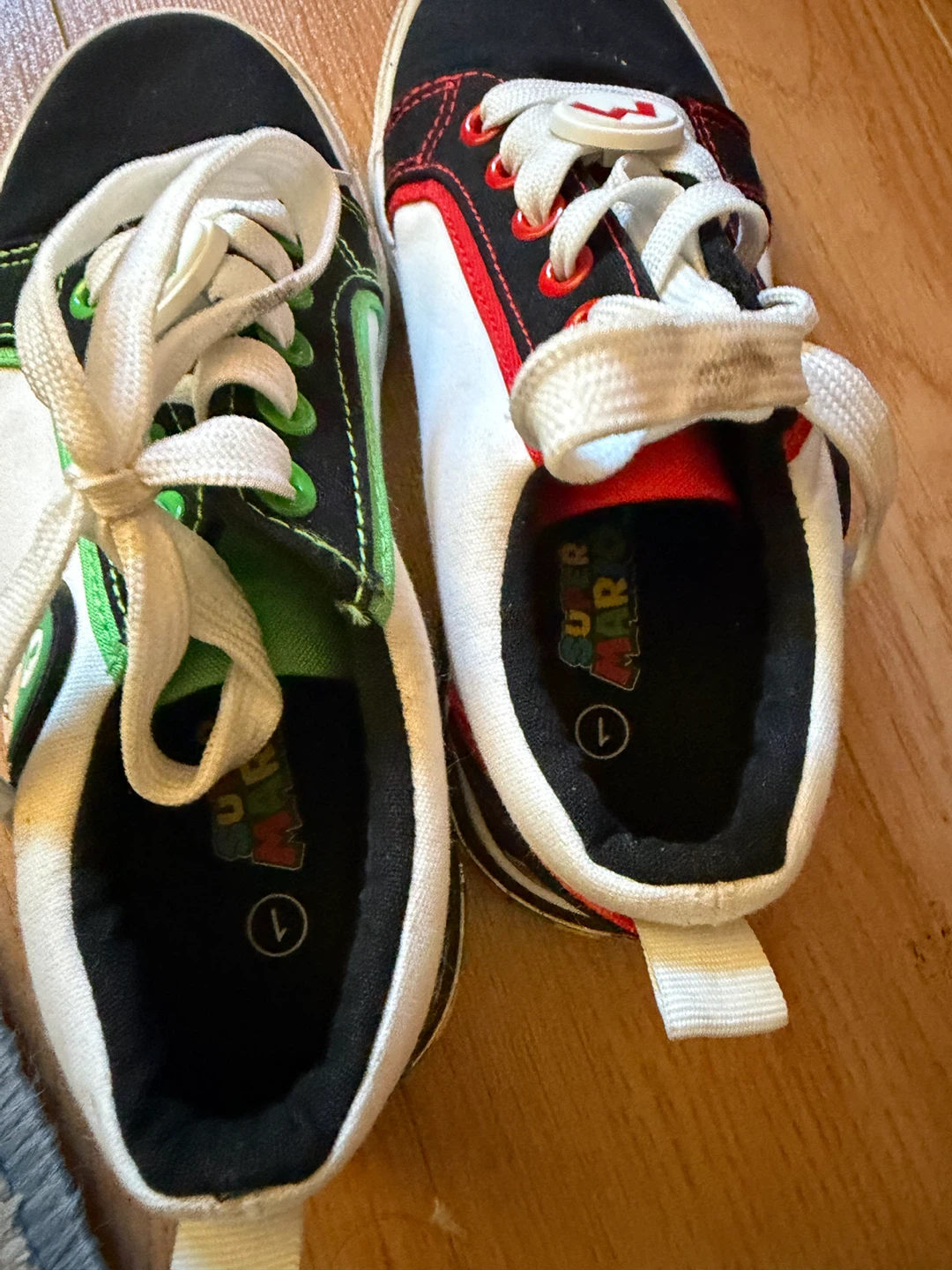 Size 1 boys Mario brothers-worn once - photo 5