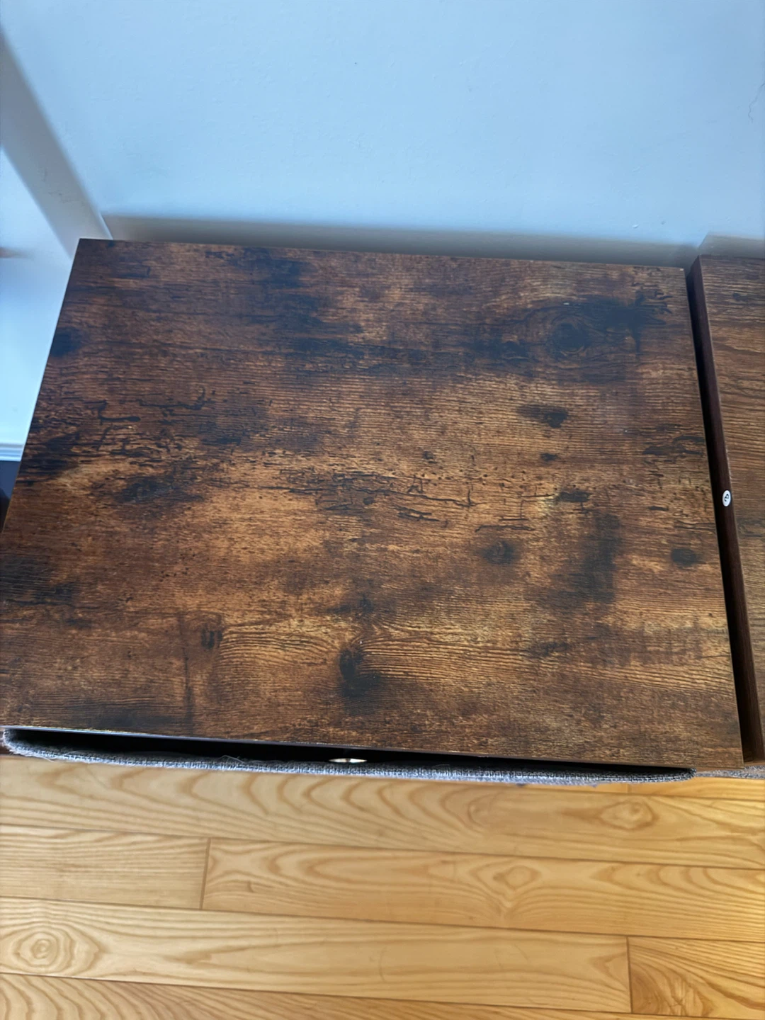 Set of Two Mid-Century Modern Nightstands - photo 4