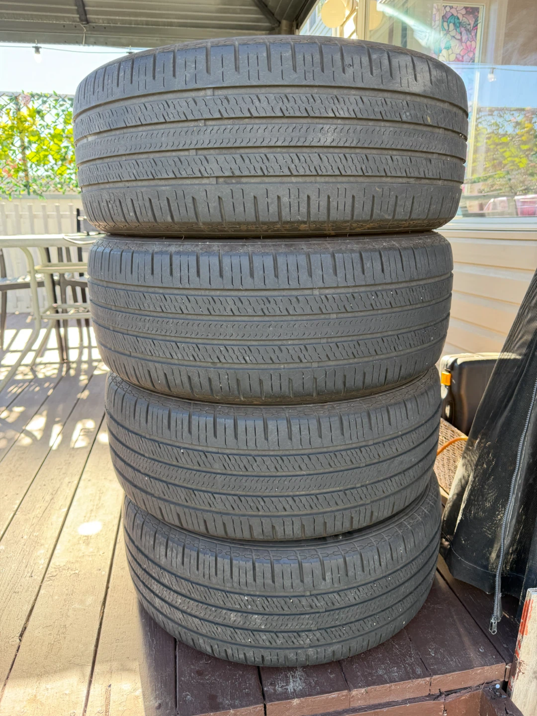 4 Motomaster Hydra Edge Tour Tires 235/55R17 - photo 4