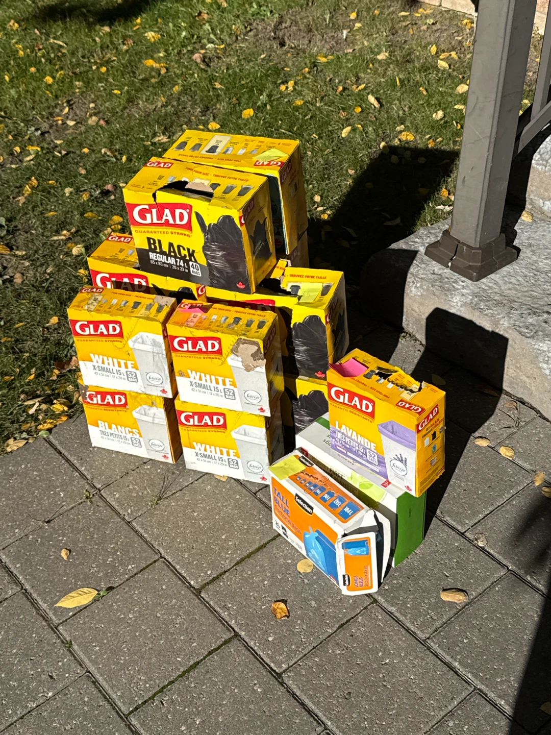 Moving sale! Everything must go! - photo 4