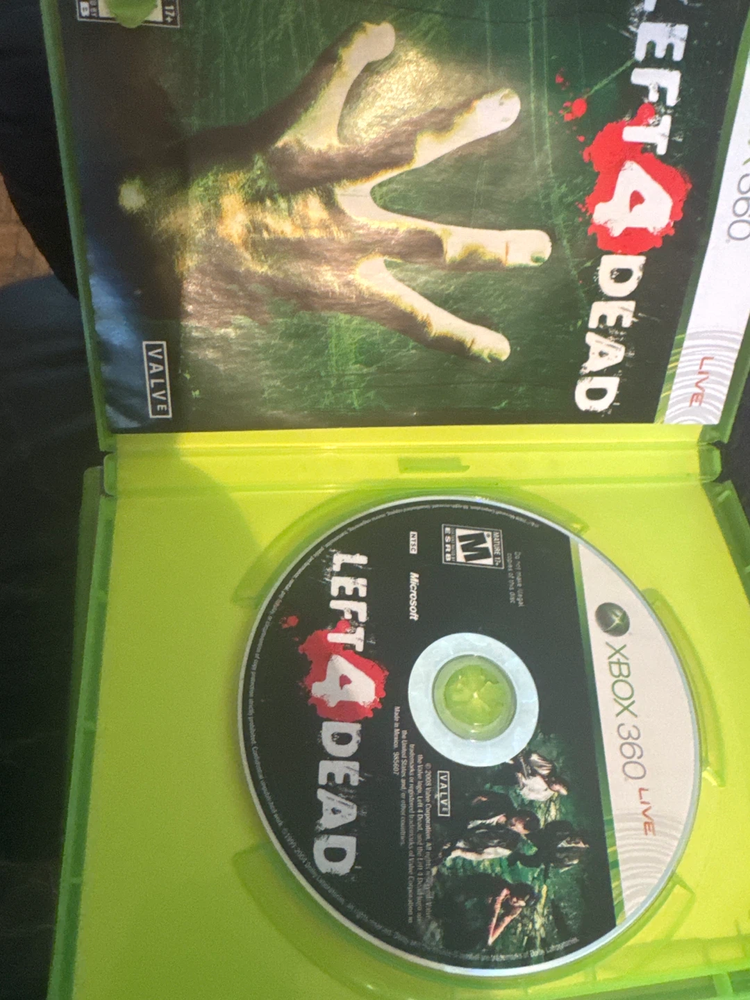 Left 4 Dead for Xbox 360 - photo 2