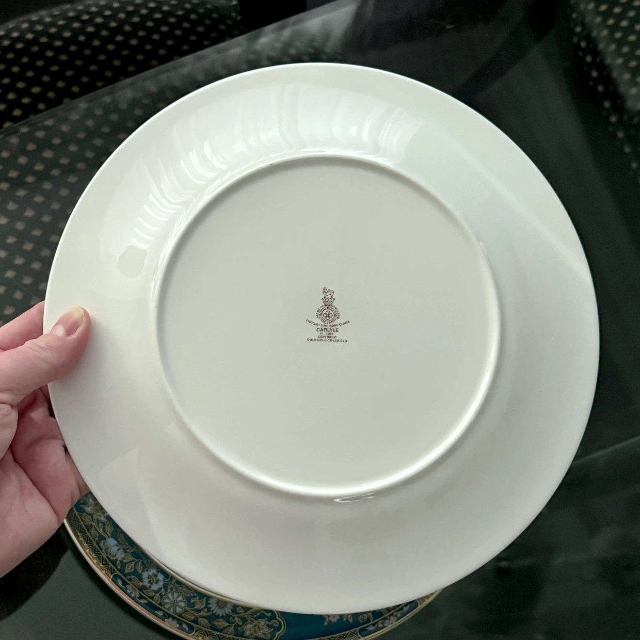 Set 4 Royal Doulton Carlyle dinner plates (mint condition) - photo 4