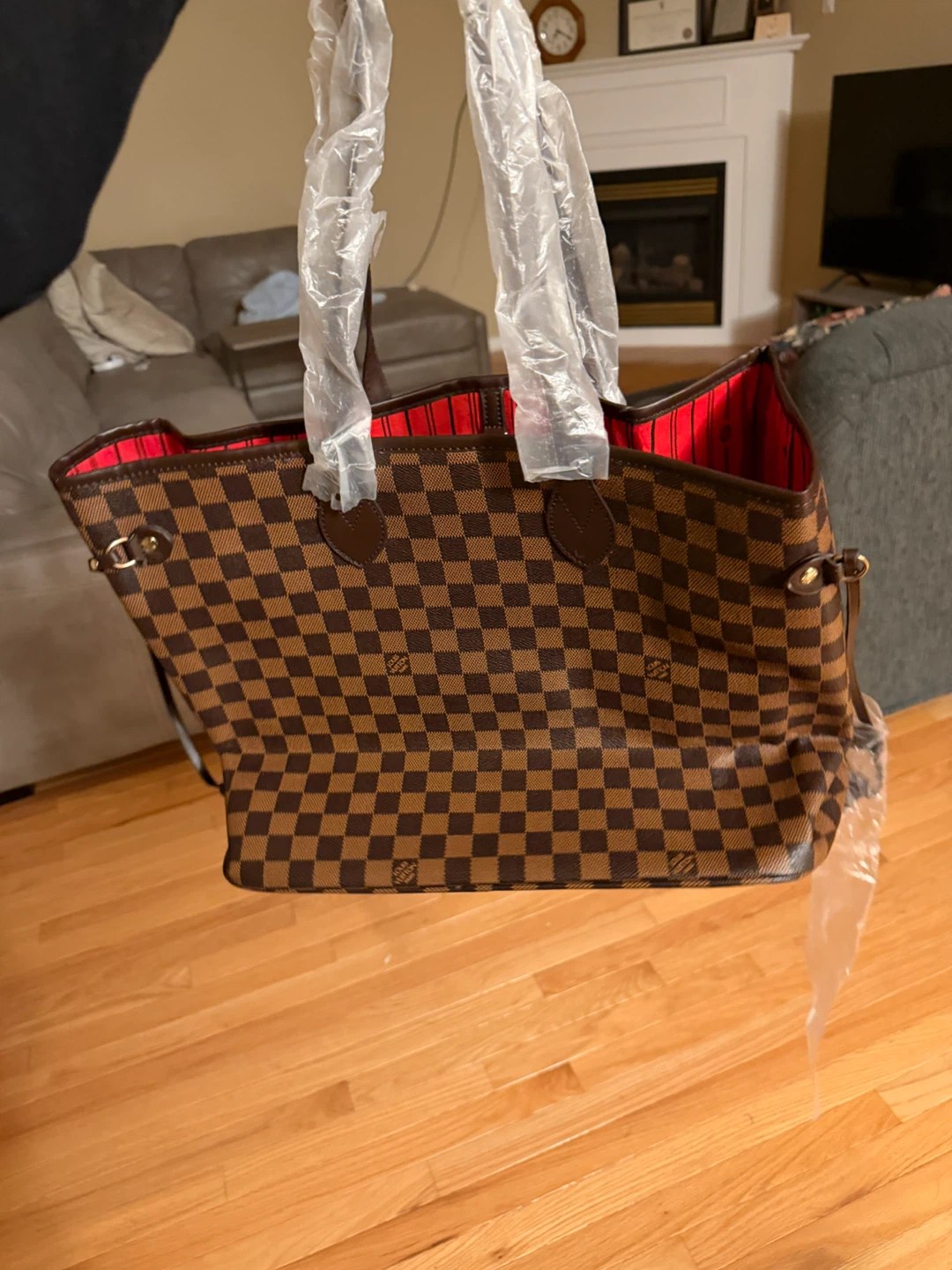 No name brand bag
