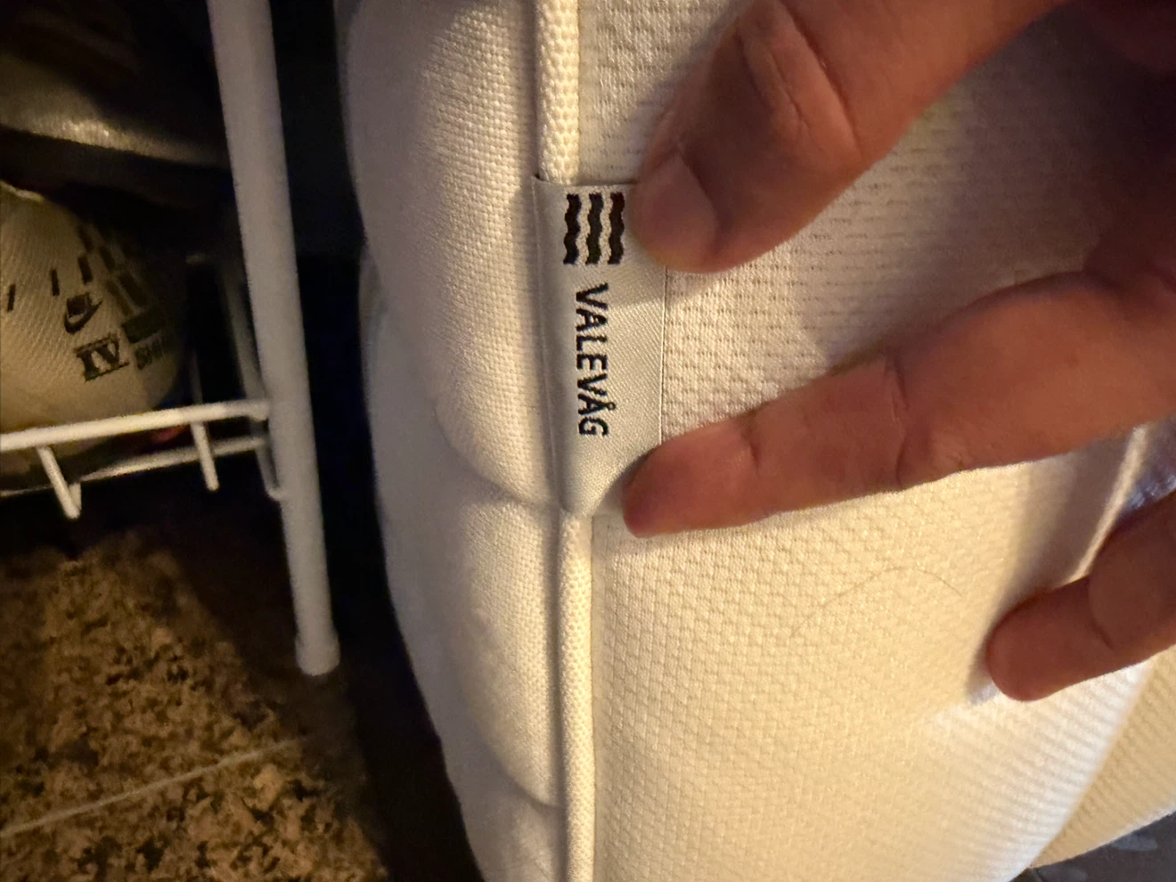 IKEA VALEVAG Mattress - Medium firm