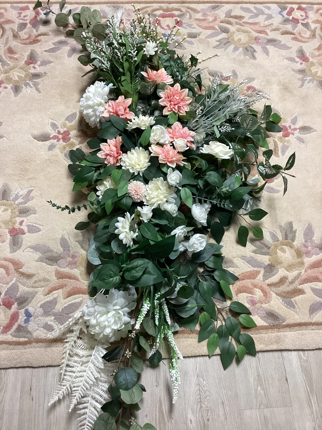 BEAUTIFUL FLORAL WEDDING ARRANGEMENT WITH RING - photo 2