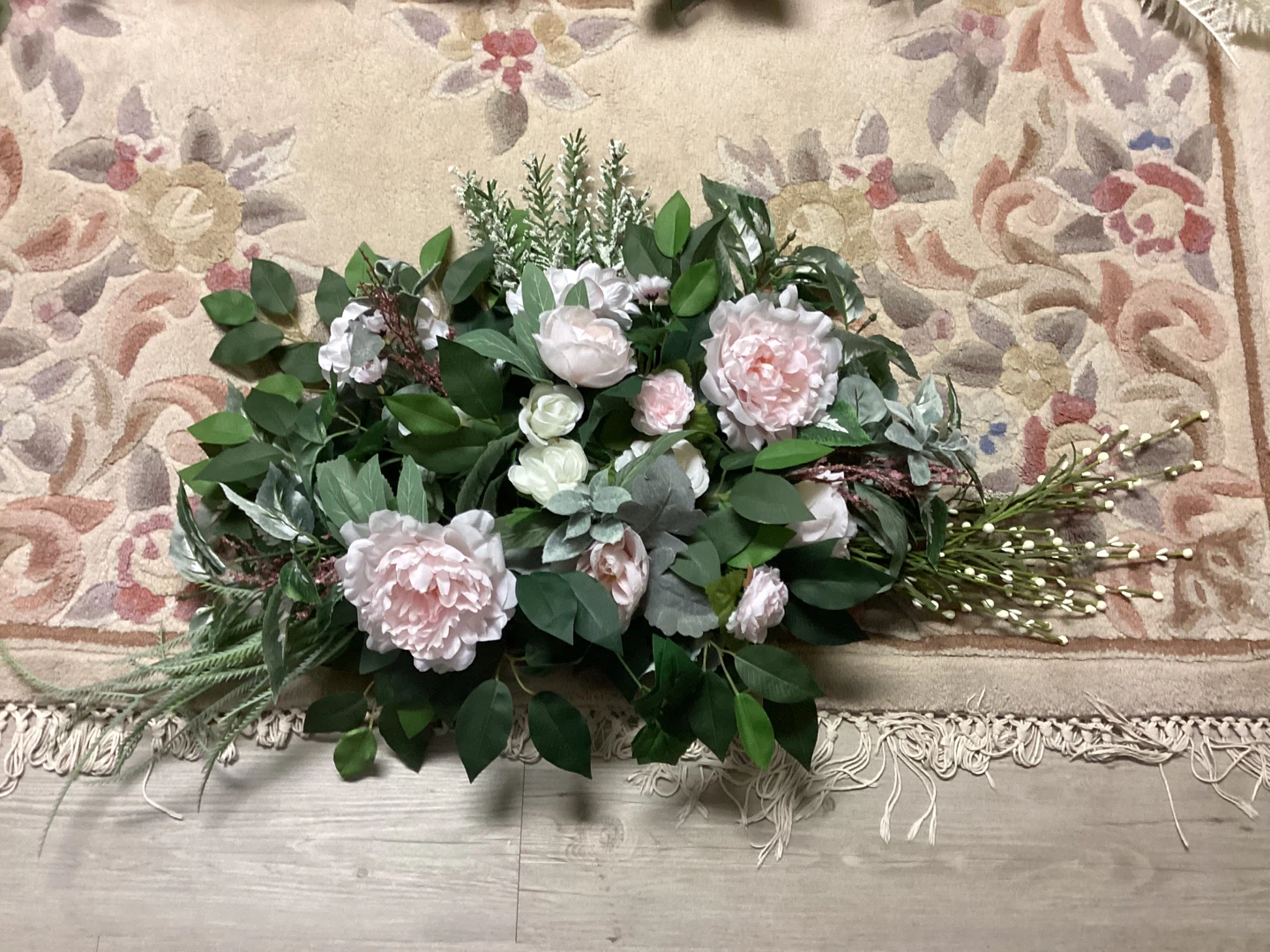 BEAUTIFUL FLORAL WEDDING ARRANGEMENT WITH RING - photo 4