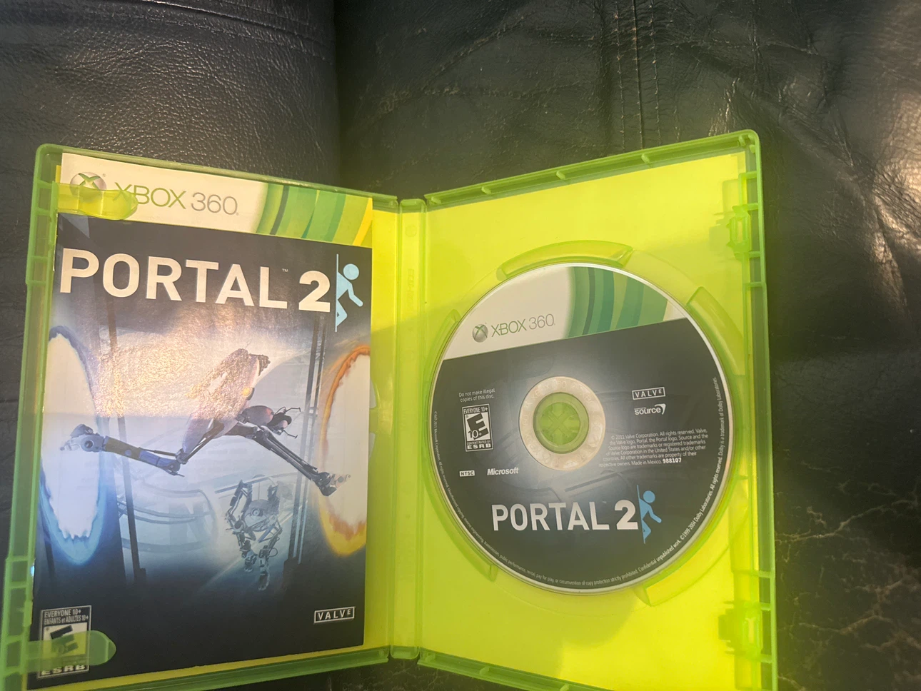 Portal 2 for Xbox 360 - photo 2