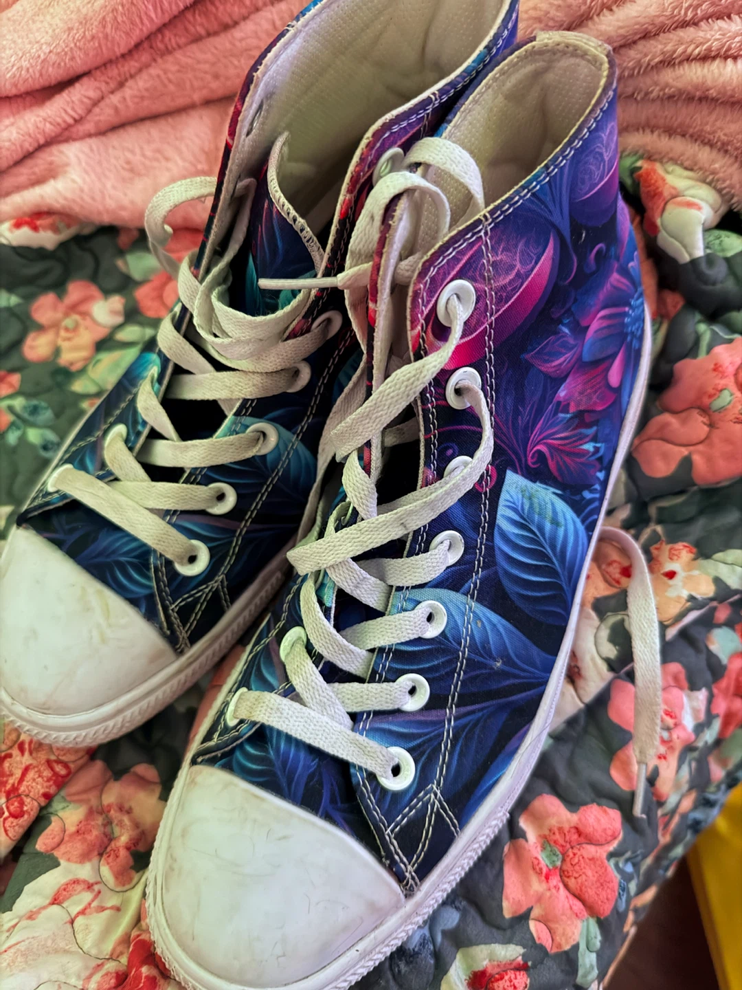 Offbeat Sweetie High-Top Floral Sneakers