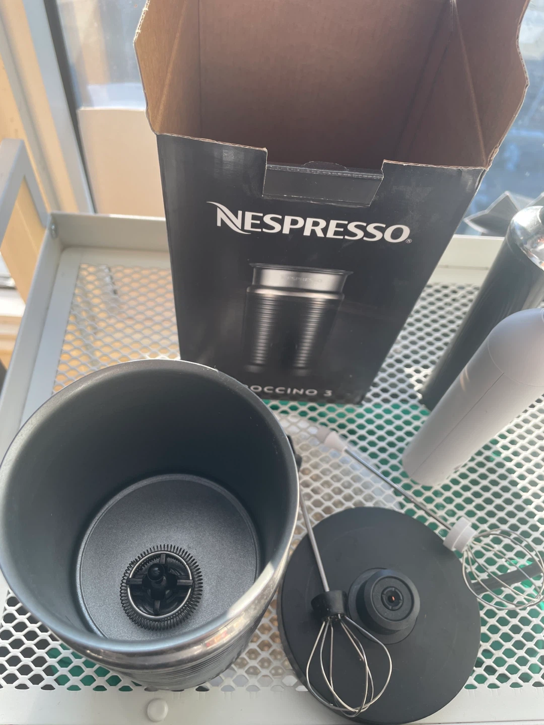 Nespresso Aeroccino 3 Milk Frother - photo 2