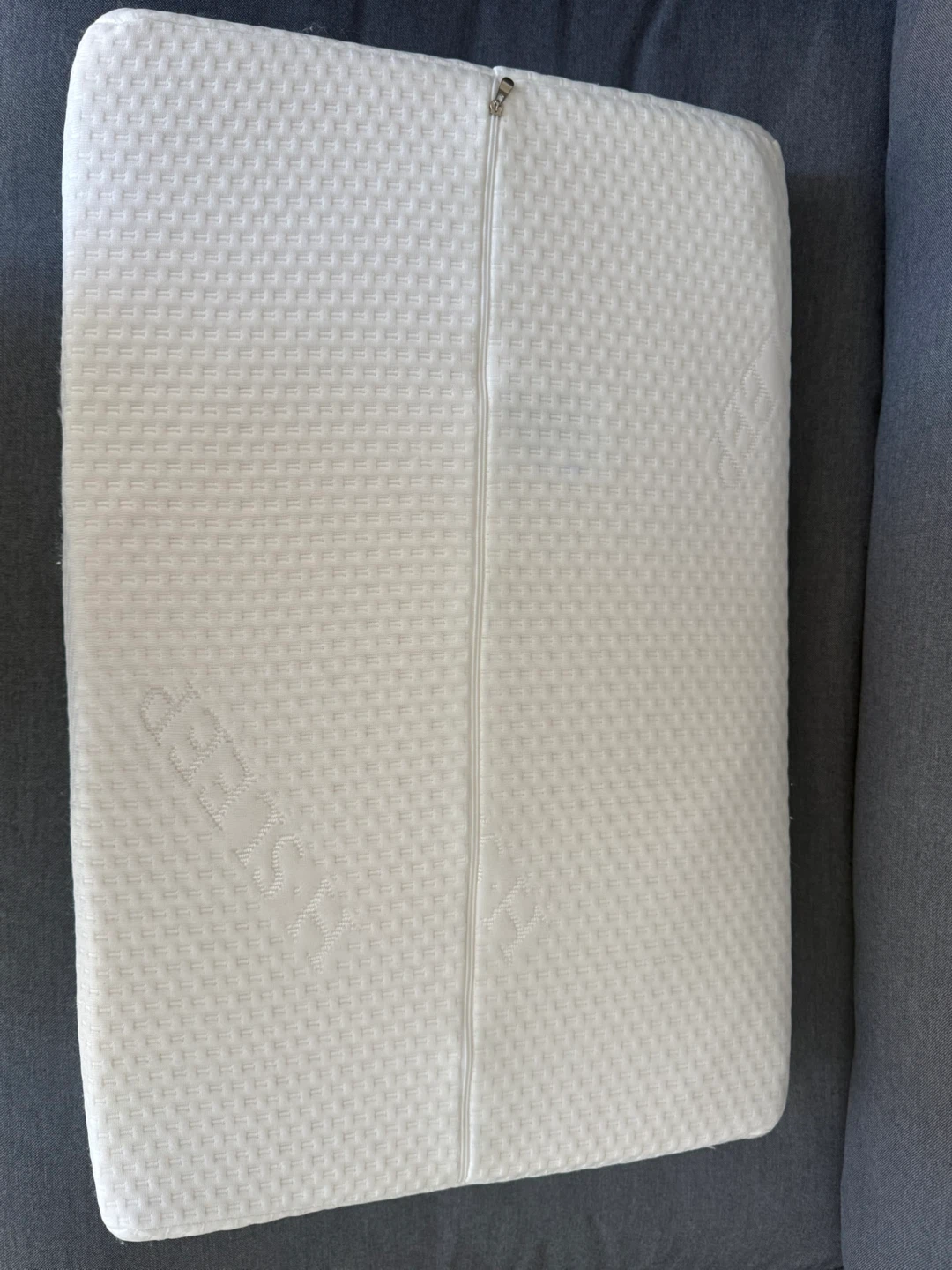H.Sleep Memory Foam Pillow - photo 3