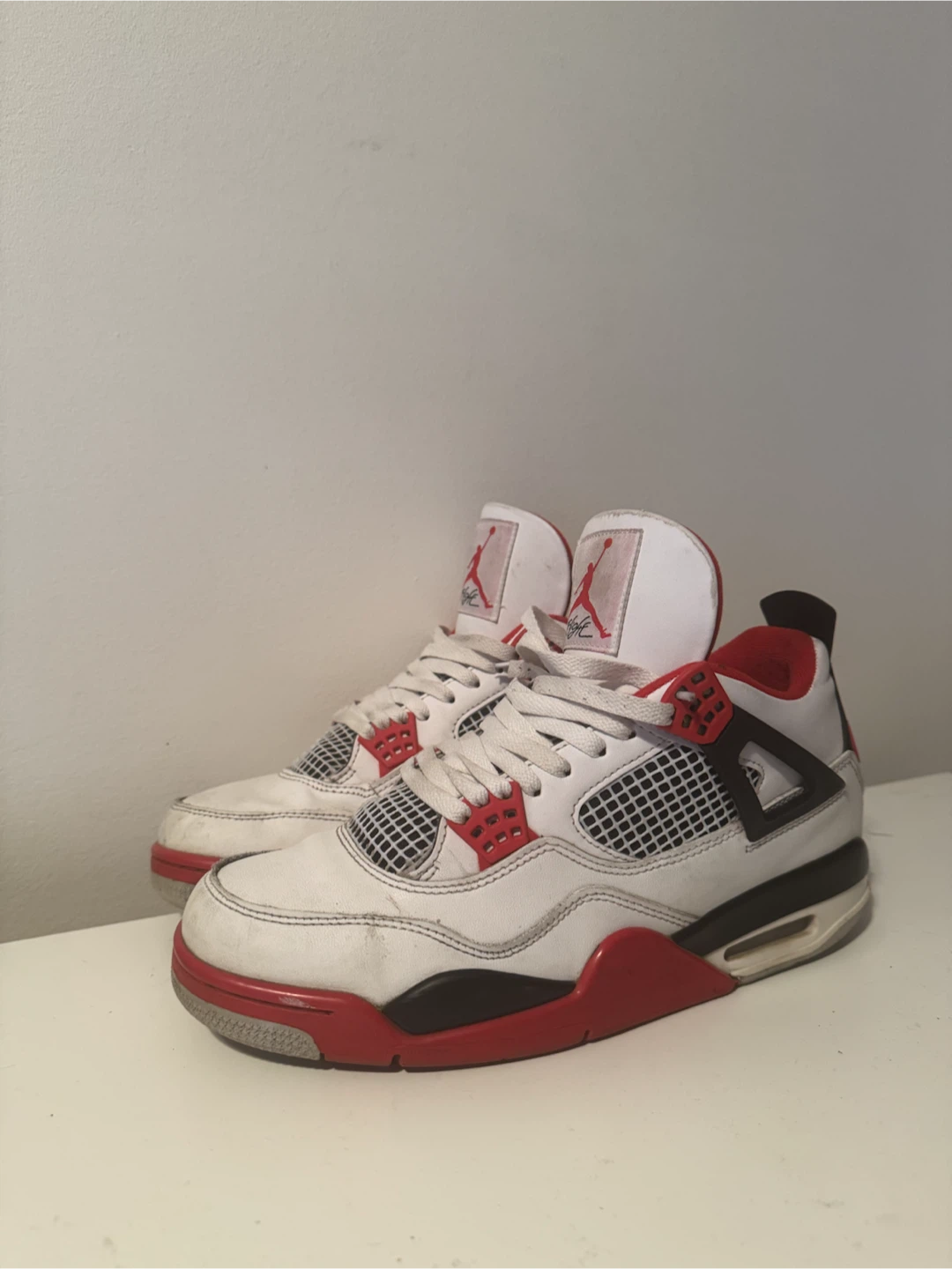 Nike Air Jordan 4 Fire Red