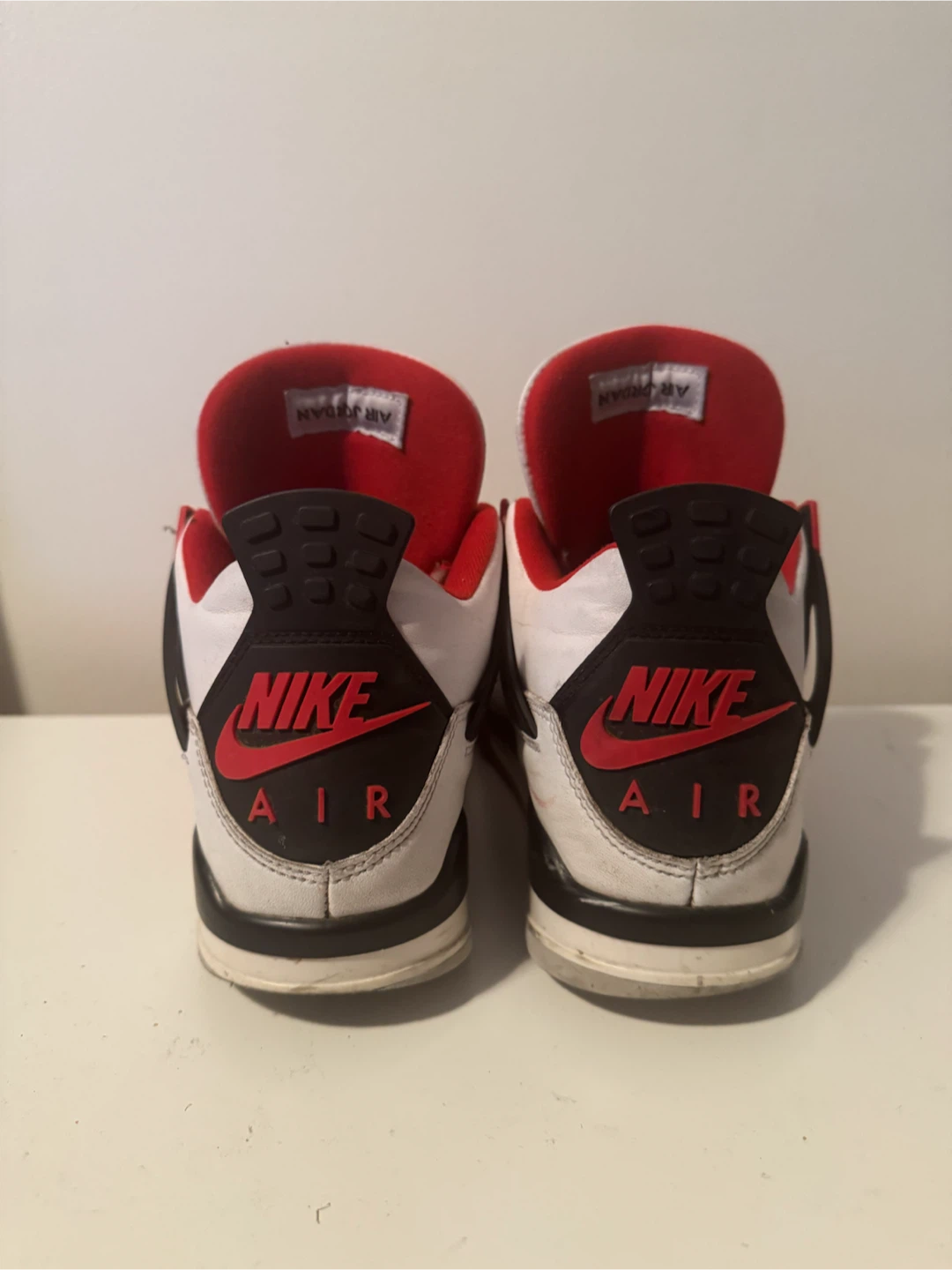 Nike Air Jordan 4 Fire Red - photo 4