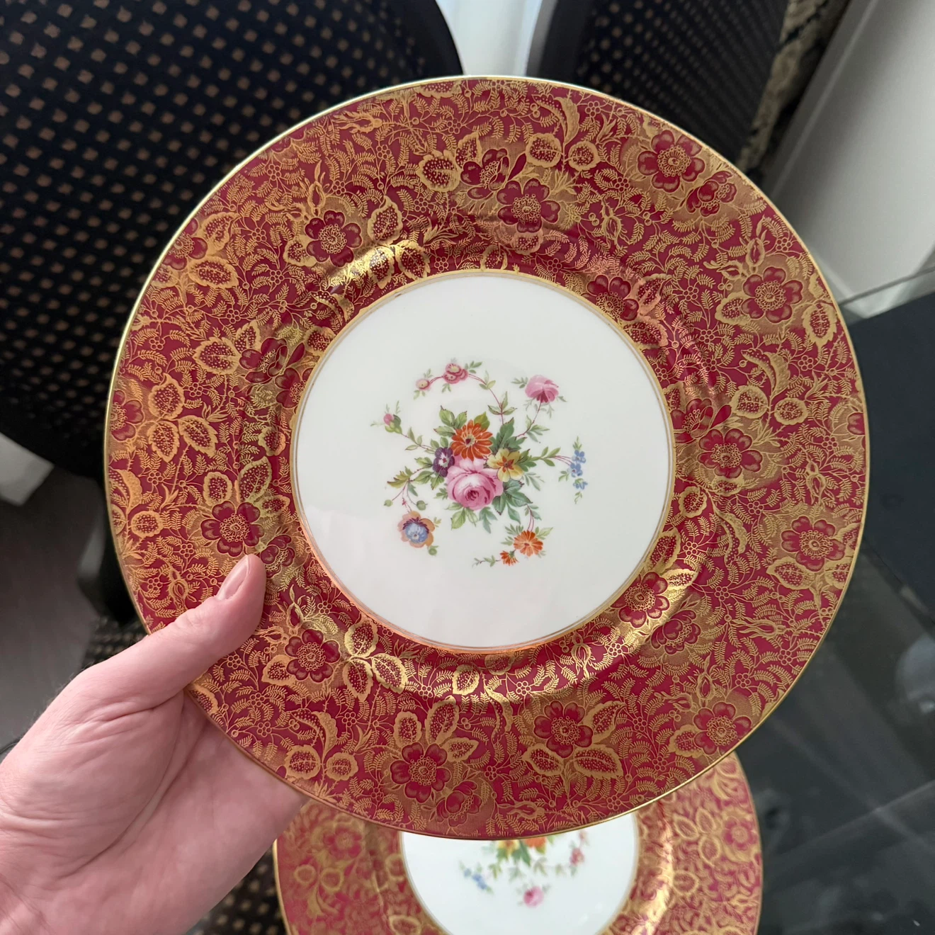 Rare Minton Burgundy Bricade dinner plates (set 6)