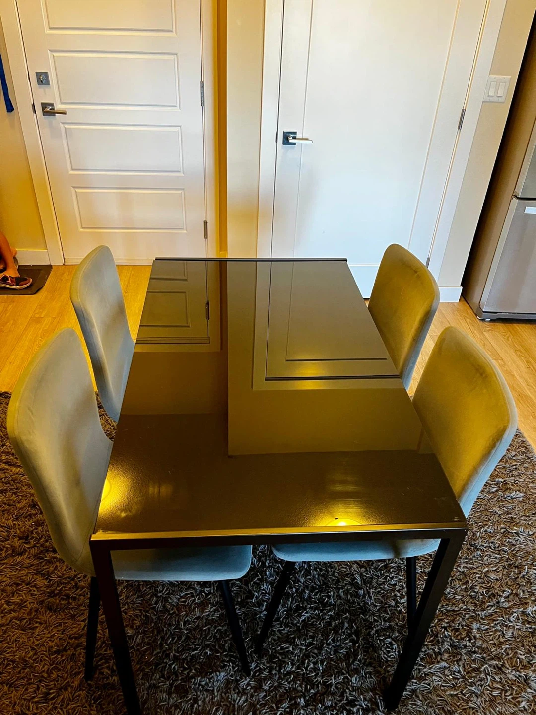 Black Glass Dining Table with 4 Velvet Chairs - photo 5