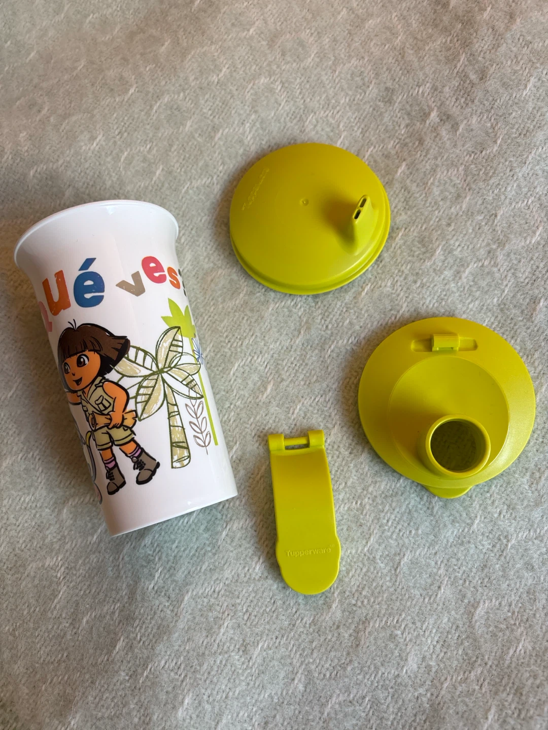 Tupperware Dora the Explorer Sippy Cup