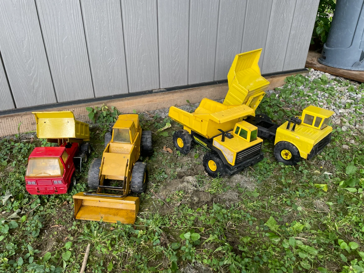 Set of 4 Vintage Tonka Construction Toy Trucks