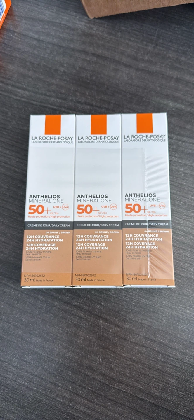 3 x La Roche-Posay Anthelios Mineral One 04 Brown - photo 2