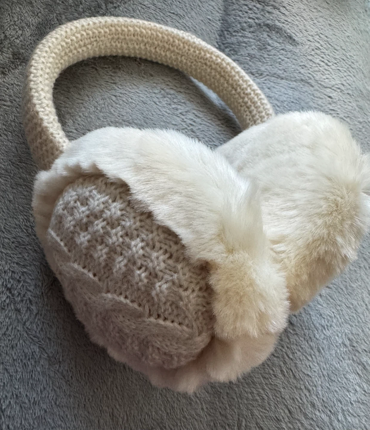 Winter Beanie and Earmuffs Set - photo 3