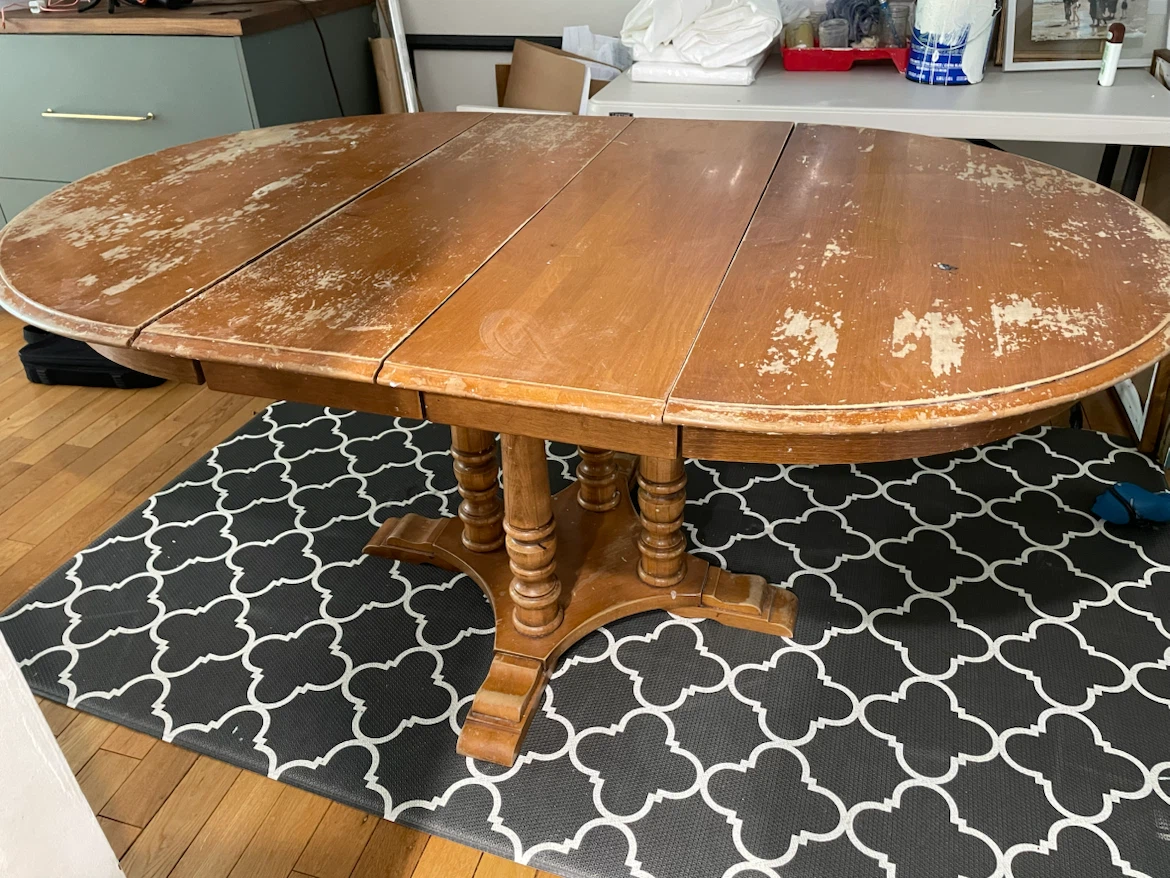 Round Extendable Wooden Pedestal Dining Room Table - photo 2