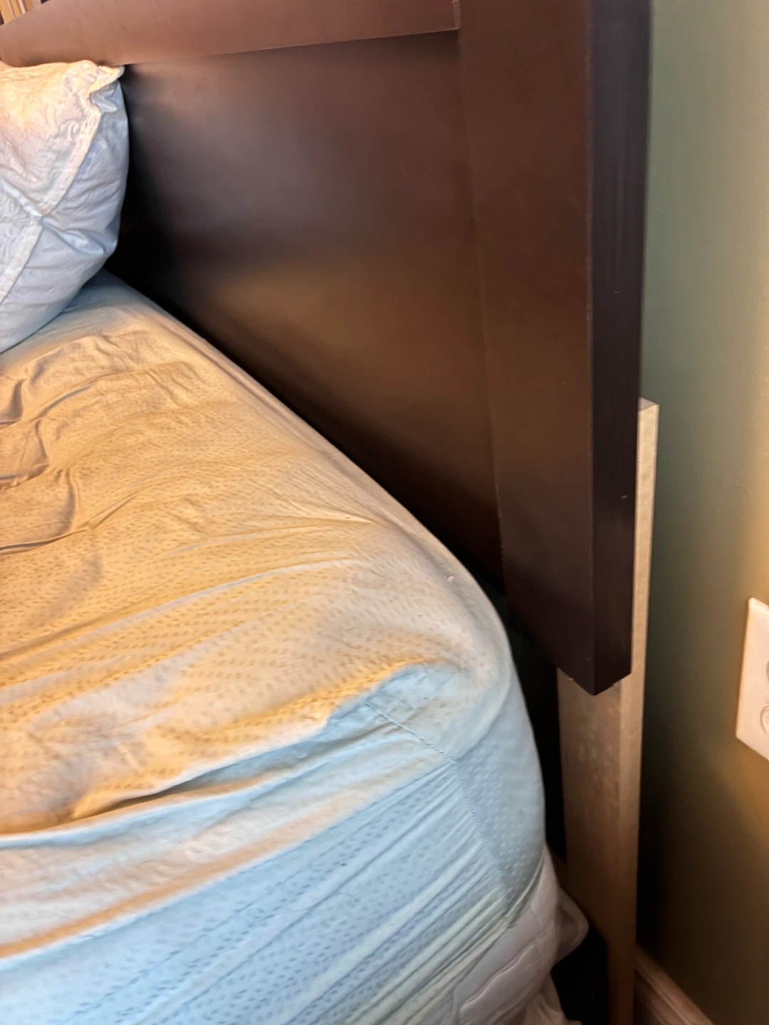 Queen Headboard & Bed Frame - photo 4