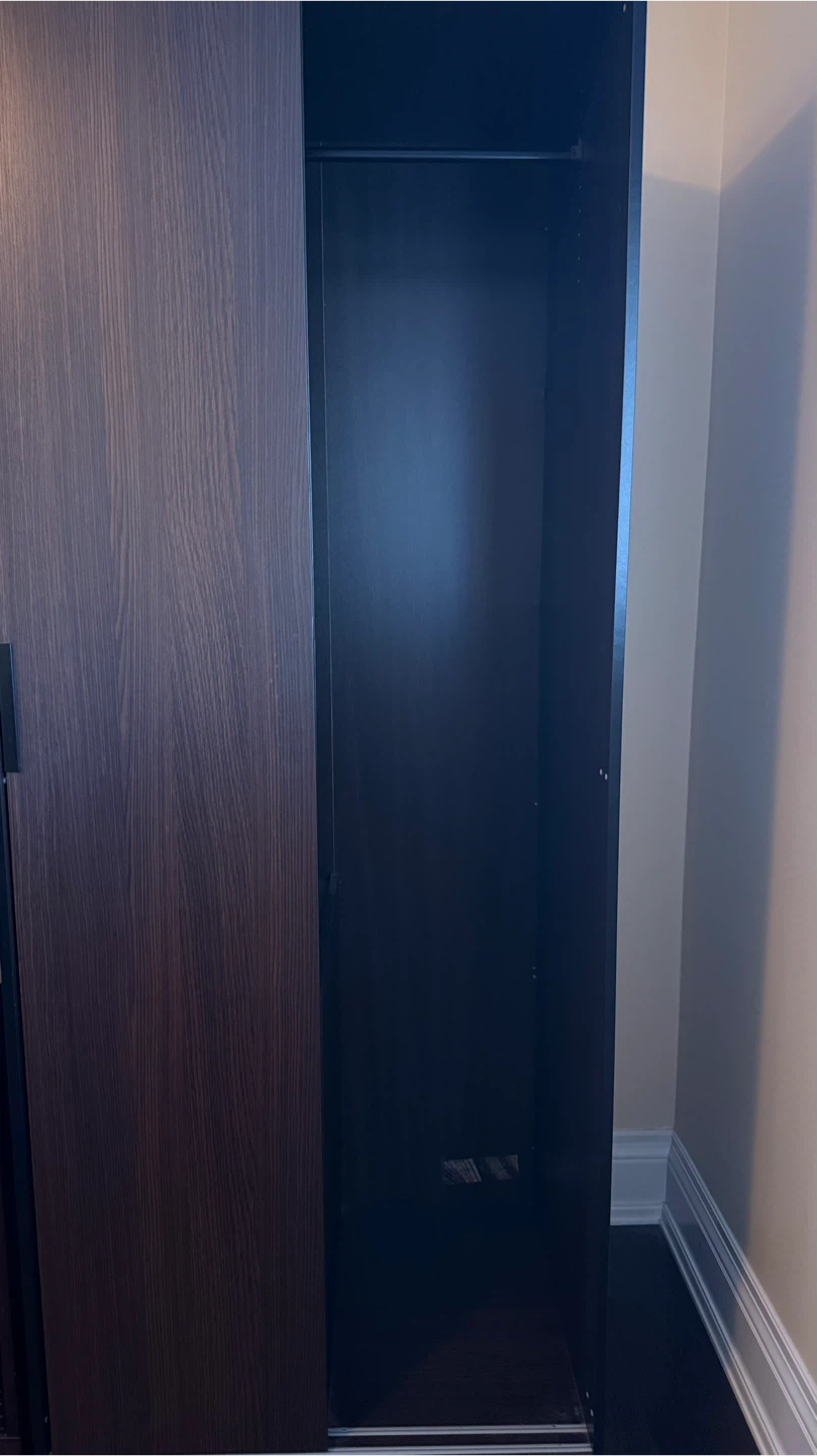 Dark wood grain wardrobe with sliding door - photo 3