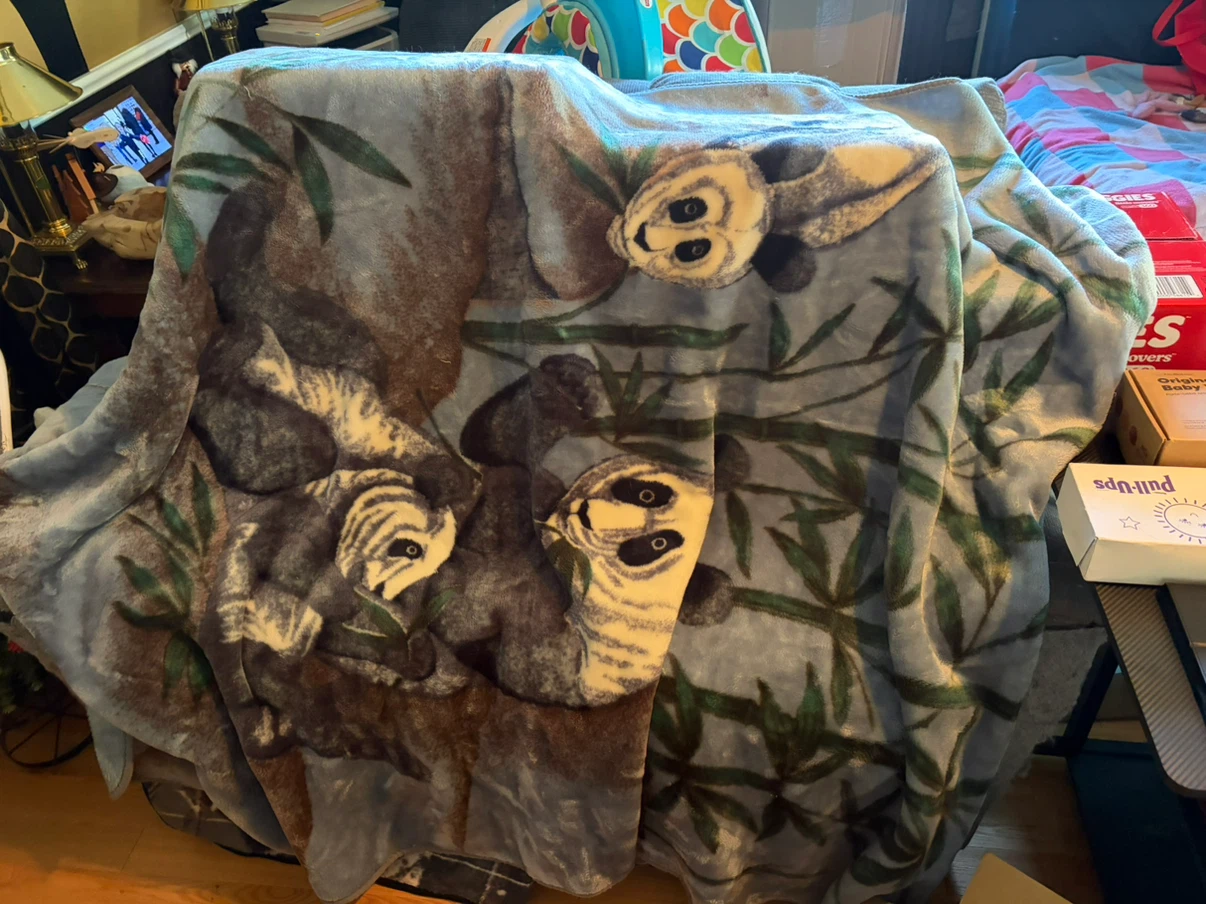 Panda Print Fleece Throw Blanket