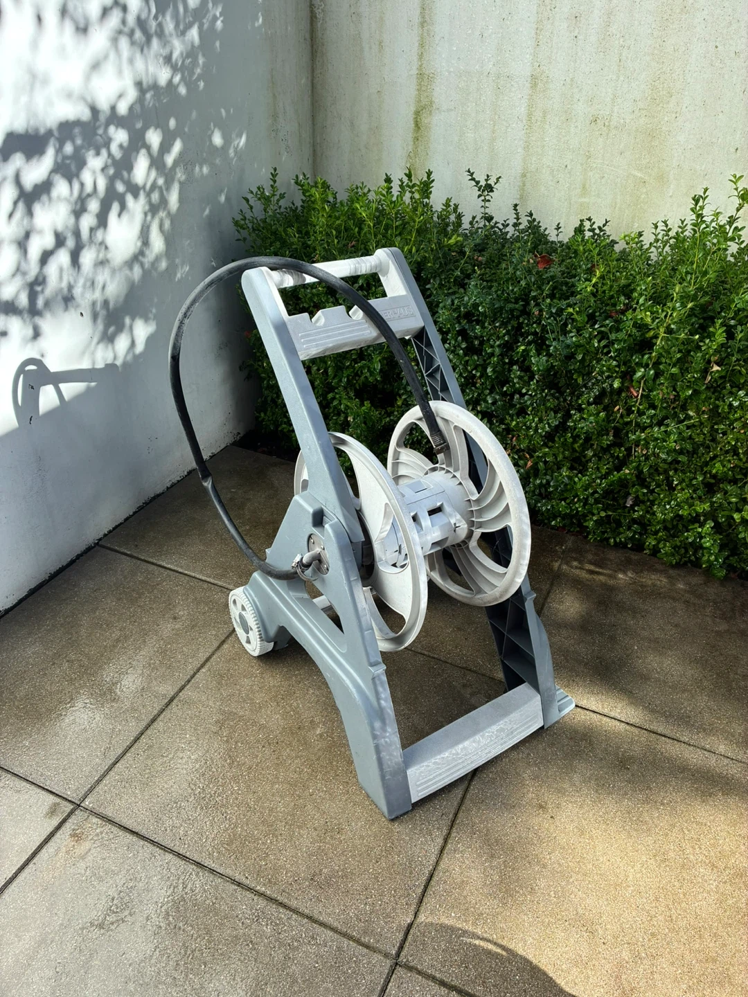 Yardworks Hose Reel Cart