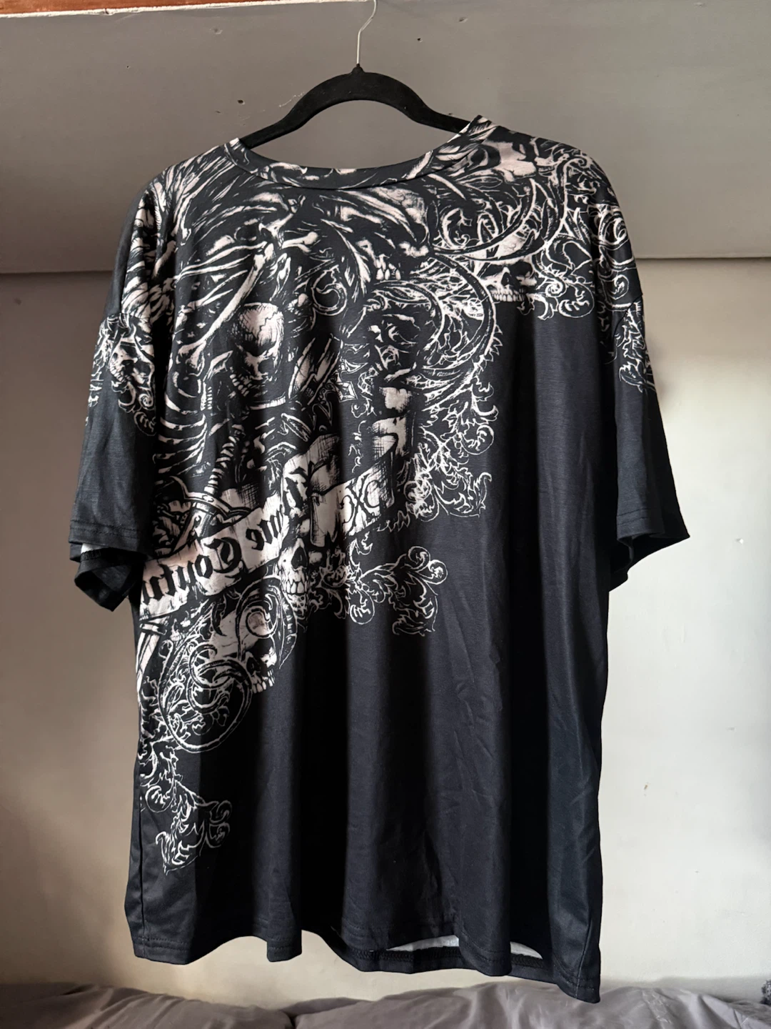 SHEIN Skull Graphic Print T-Shirt XXL